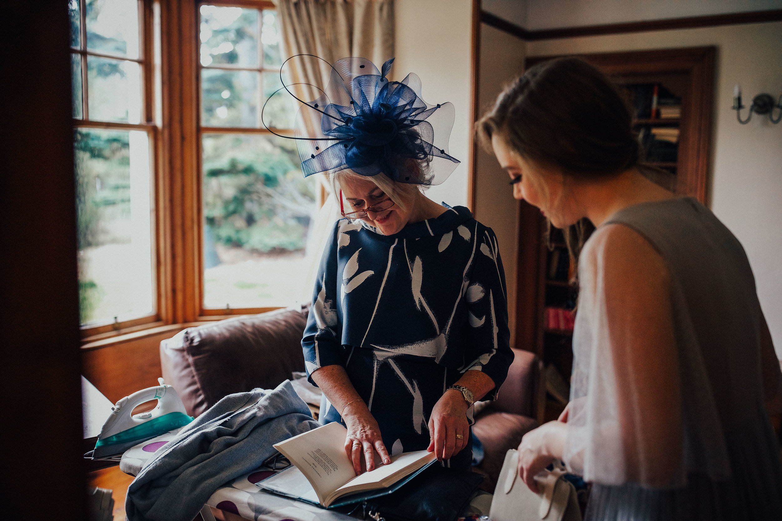 LOCH_GARTEN_DIY_WEDDING_PJ_PHILLIPS_PHOTOGRAPHY_60.jpg