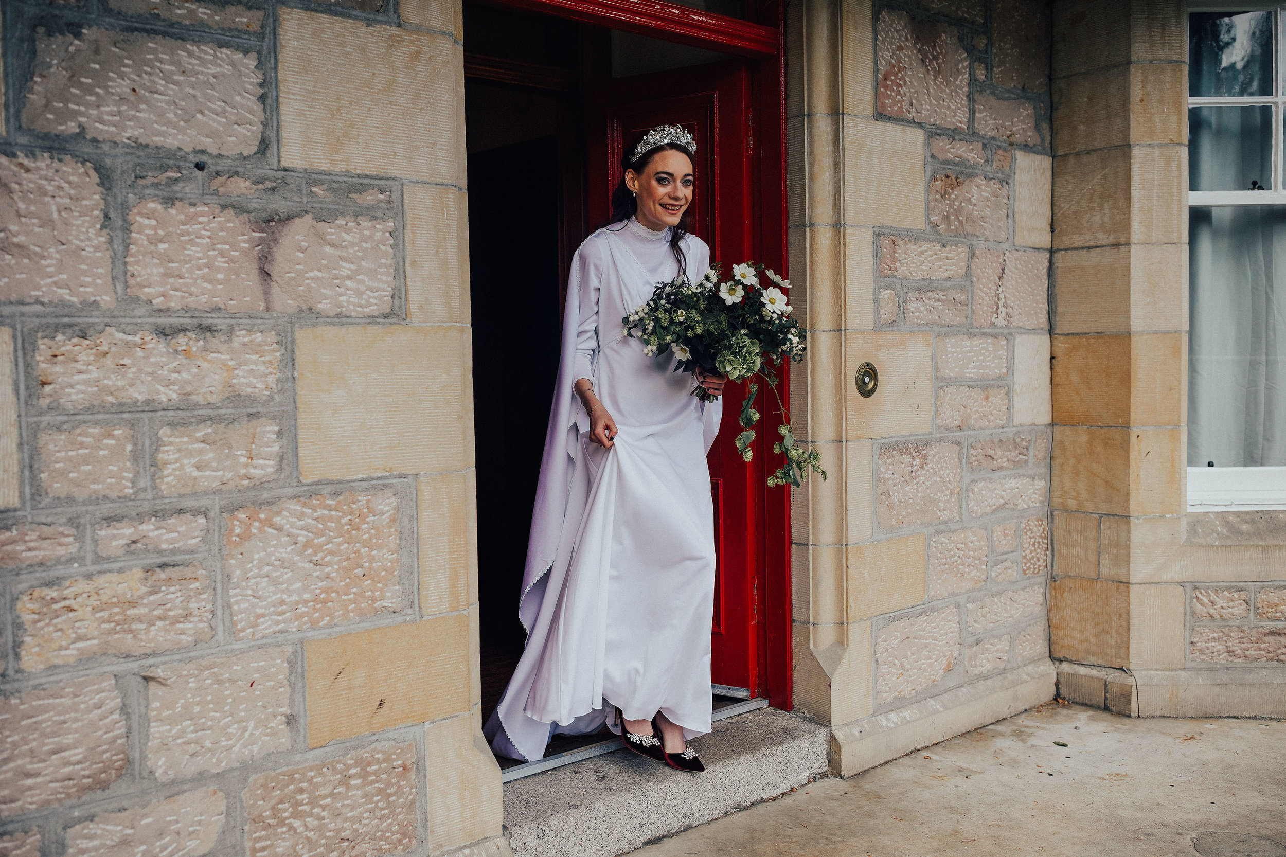 LOCH_GARTEN_DIY_WEDDING_PJ_PHILLIPS_PHOTOGRAPHY_68.jpg