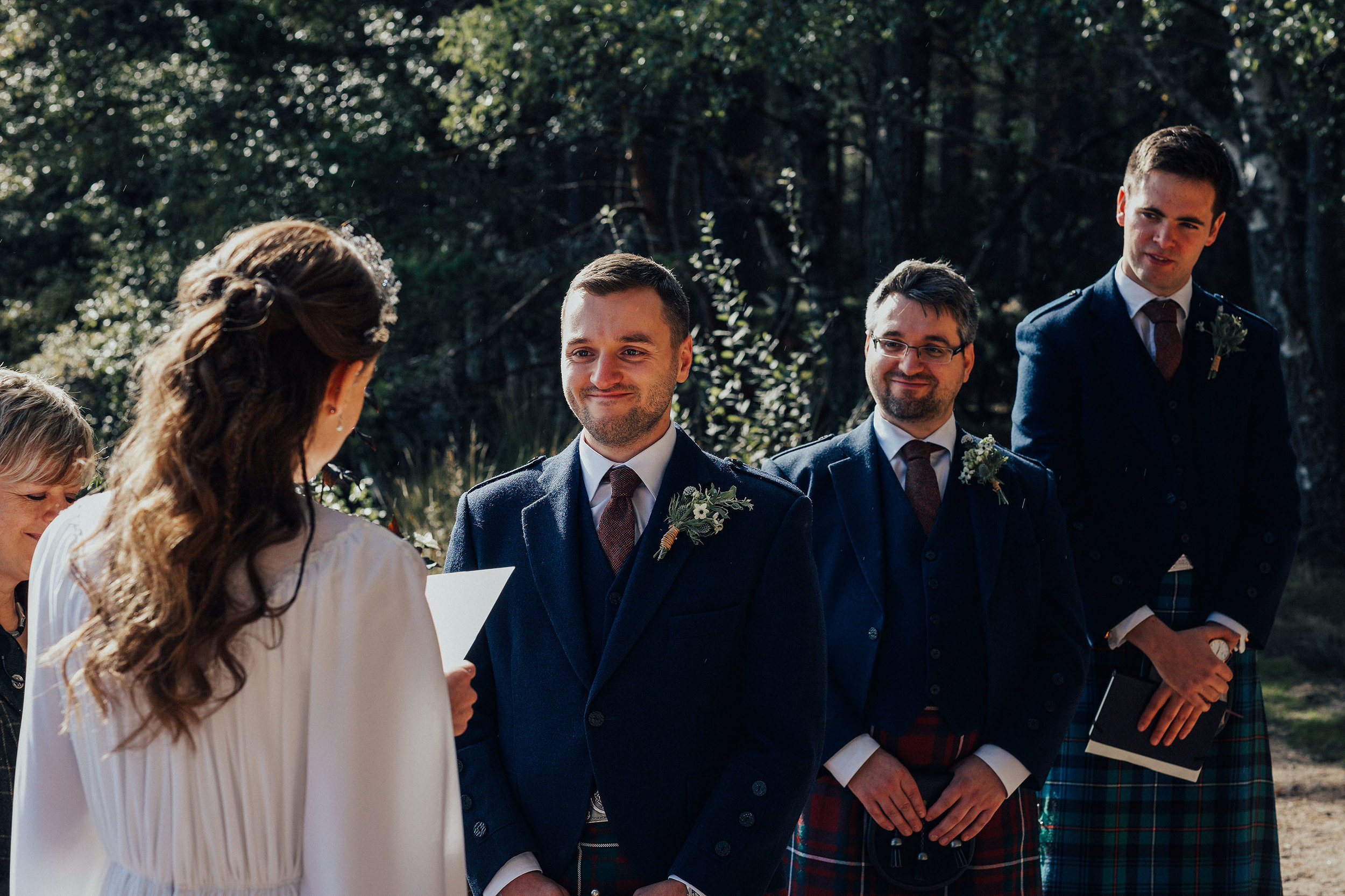 LOCH_GARTEN_DIY_WEDDING_PJ_PHILLIPS_PHOTOGRAPHY_99.jpg