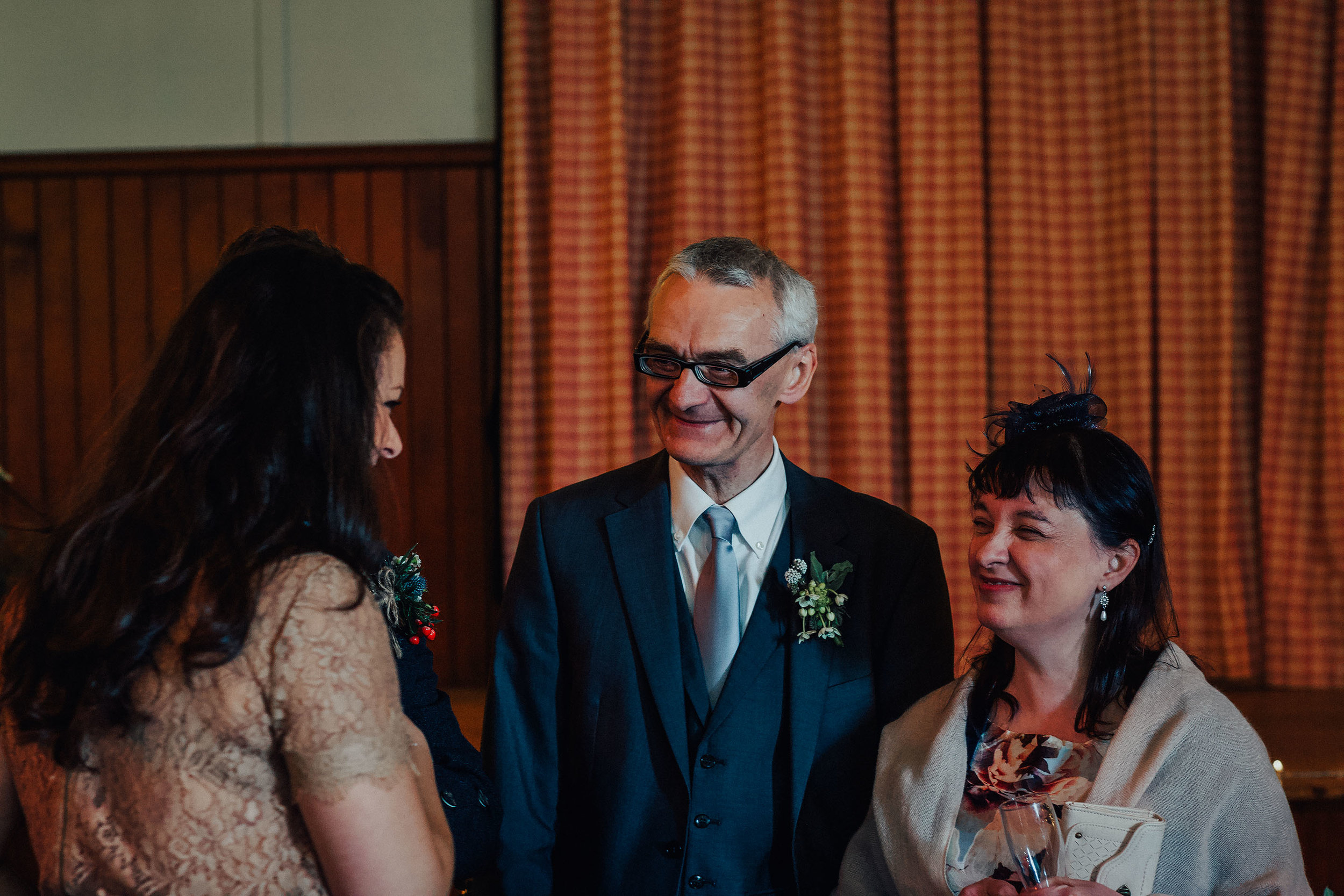 LOCH_GARTEN_DIY_WEDDING_PJ_PHILLIPS_PHOTOGRAPHY_172.jpg
