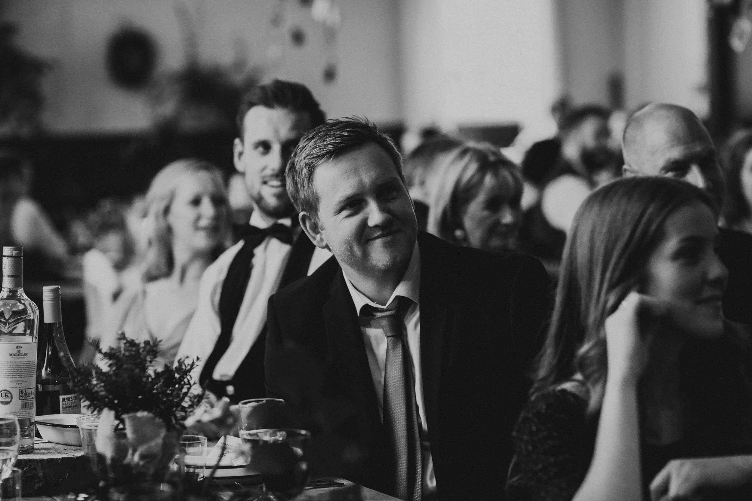 LOCH_GARTEN_DIY_WEDDING_PJ_PHILLIPS_PHOTOGRAPHY_200.jpg