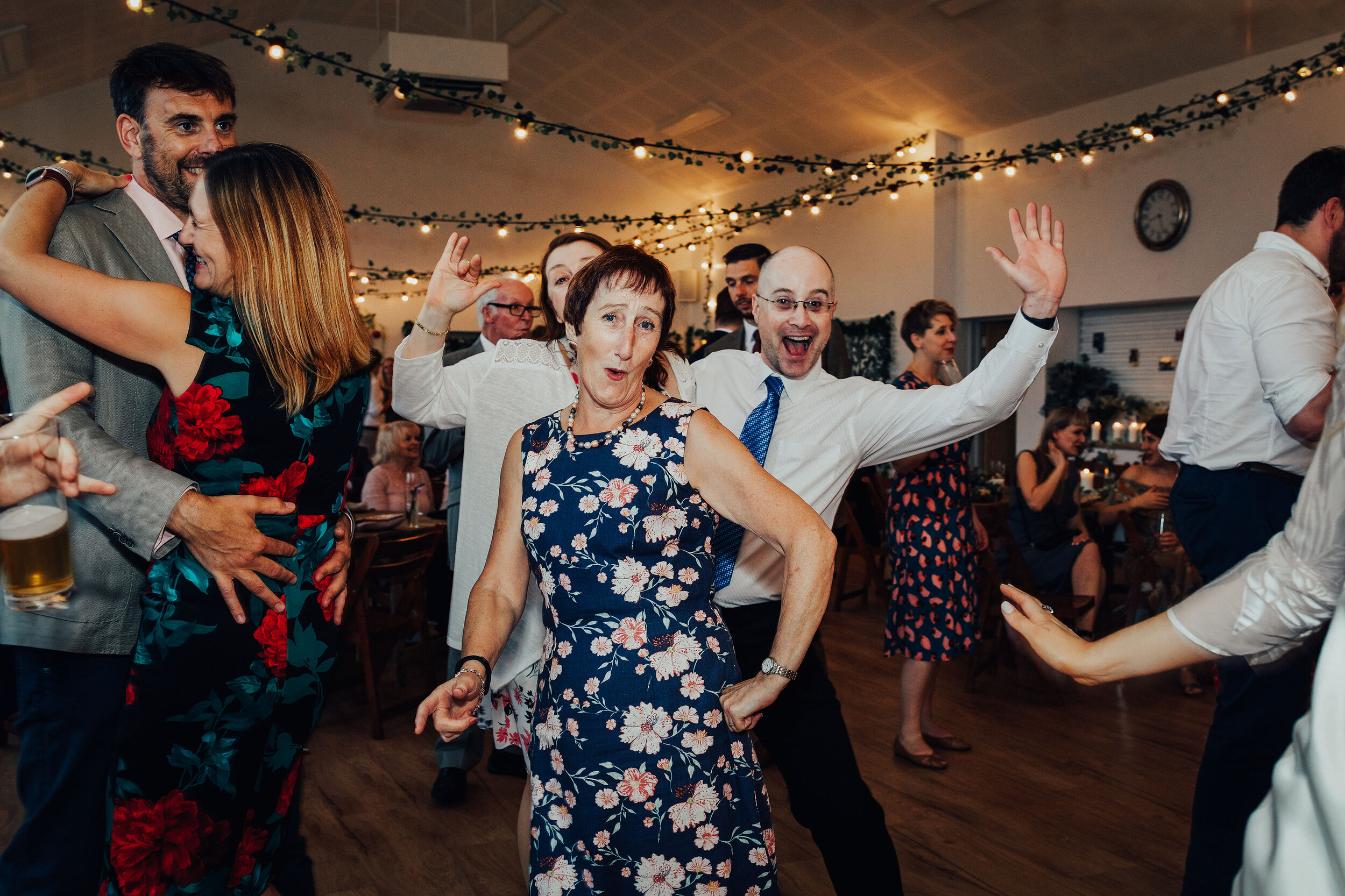 PJ_PHILLIPS_PHOTOGRAPHY_ALTERNATIVE_WEDDING_PHOTOGRAPHY_SCOTLAND_UK_170.jpg