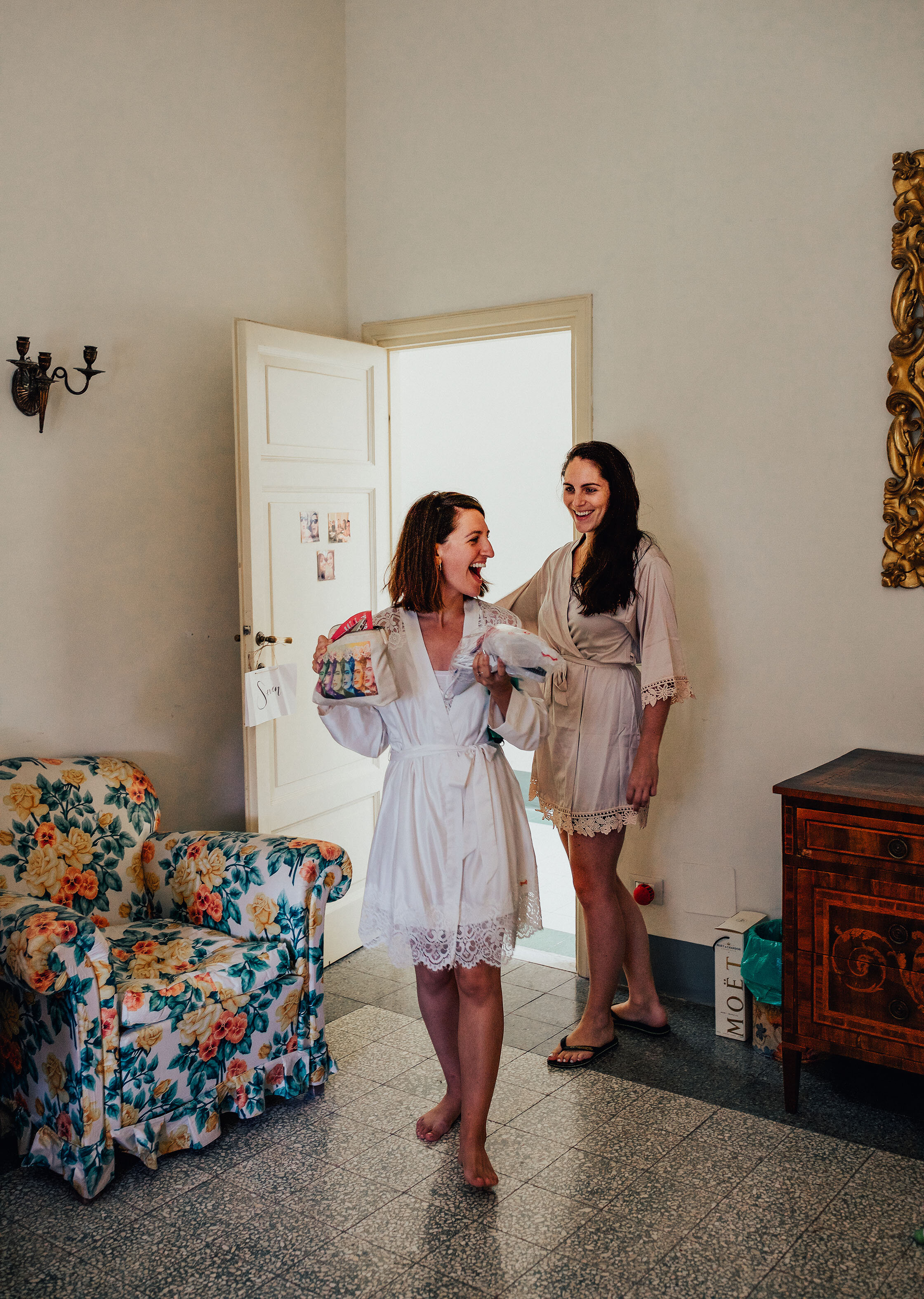 TUSCANY_ALTERNATIVE_WEDDING_PHOTOGRAPHER_PJ_PHILLIPS_PHOTOGRAPHY_16.jpg