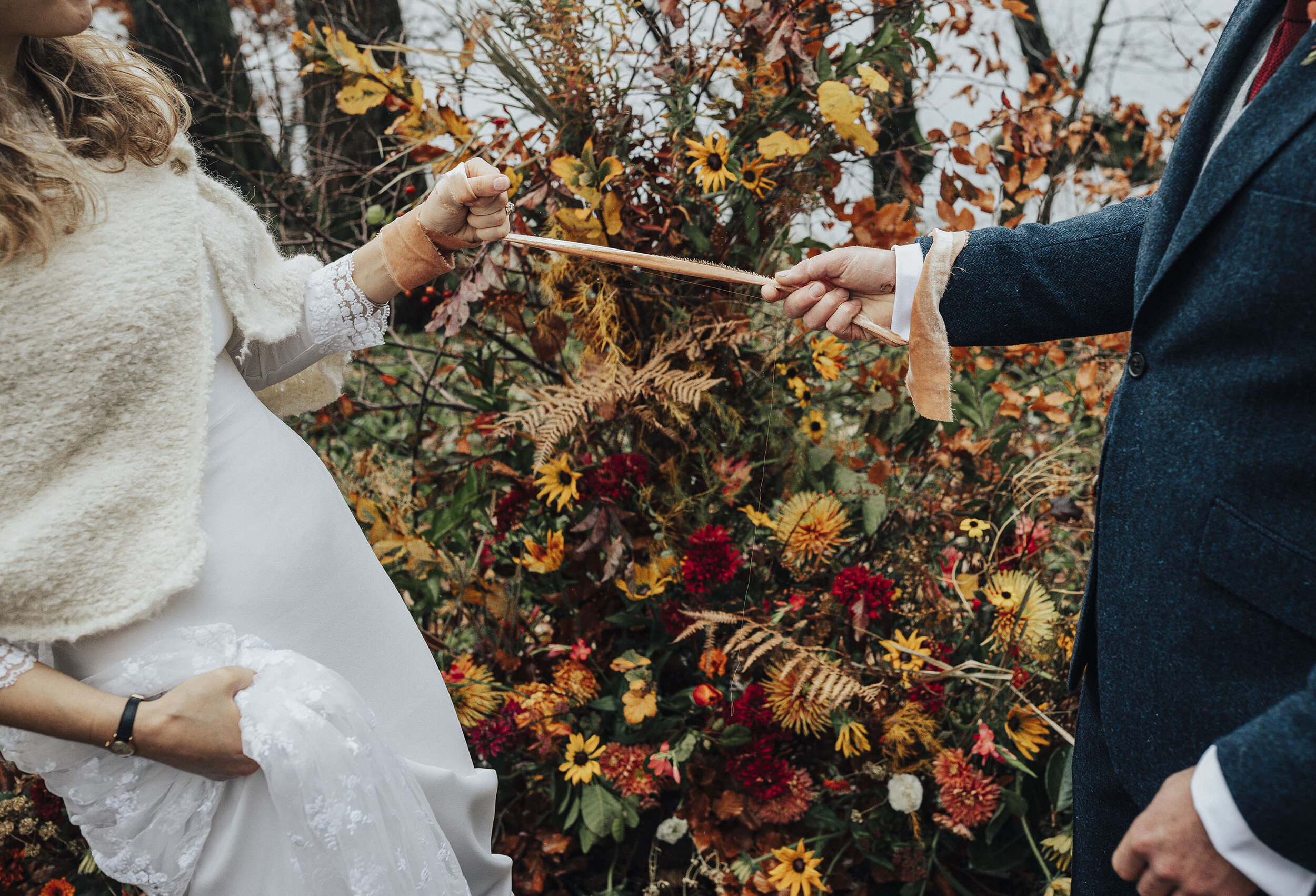 BALLINTAGGART_FARM_MICRO_WEDDING_PJ_PHILLIPS_PHOTOGRAPHY_54.jpg