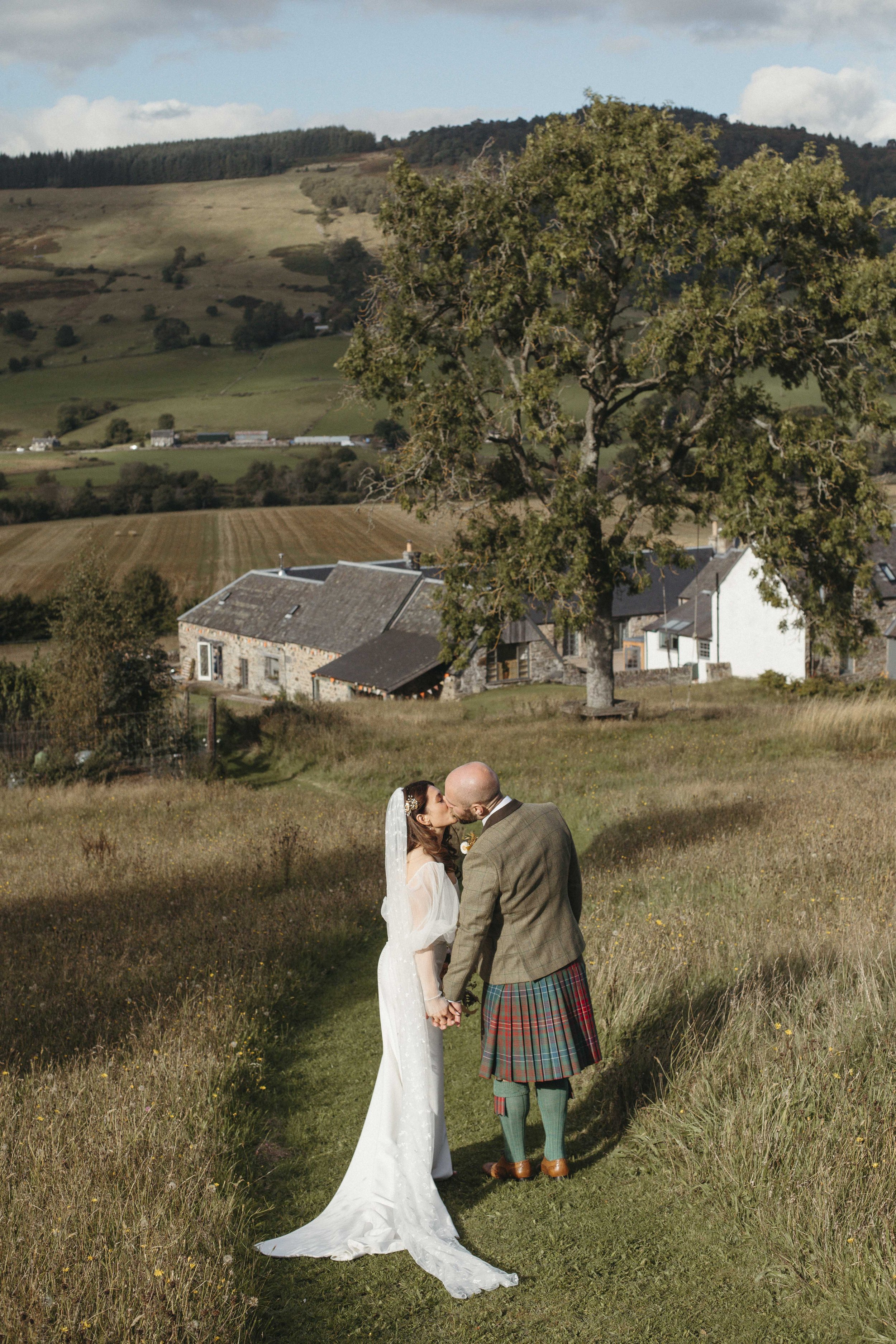 BALLINTAGGART_FARM_WEDDING_PJ_PHILLIPS_PHOTOGRAPHY175.jpg