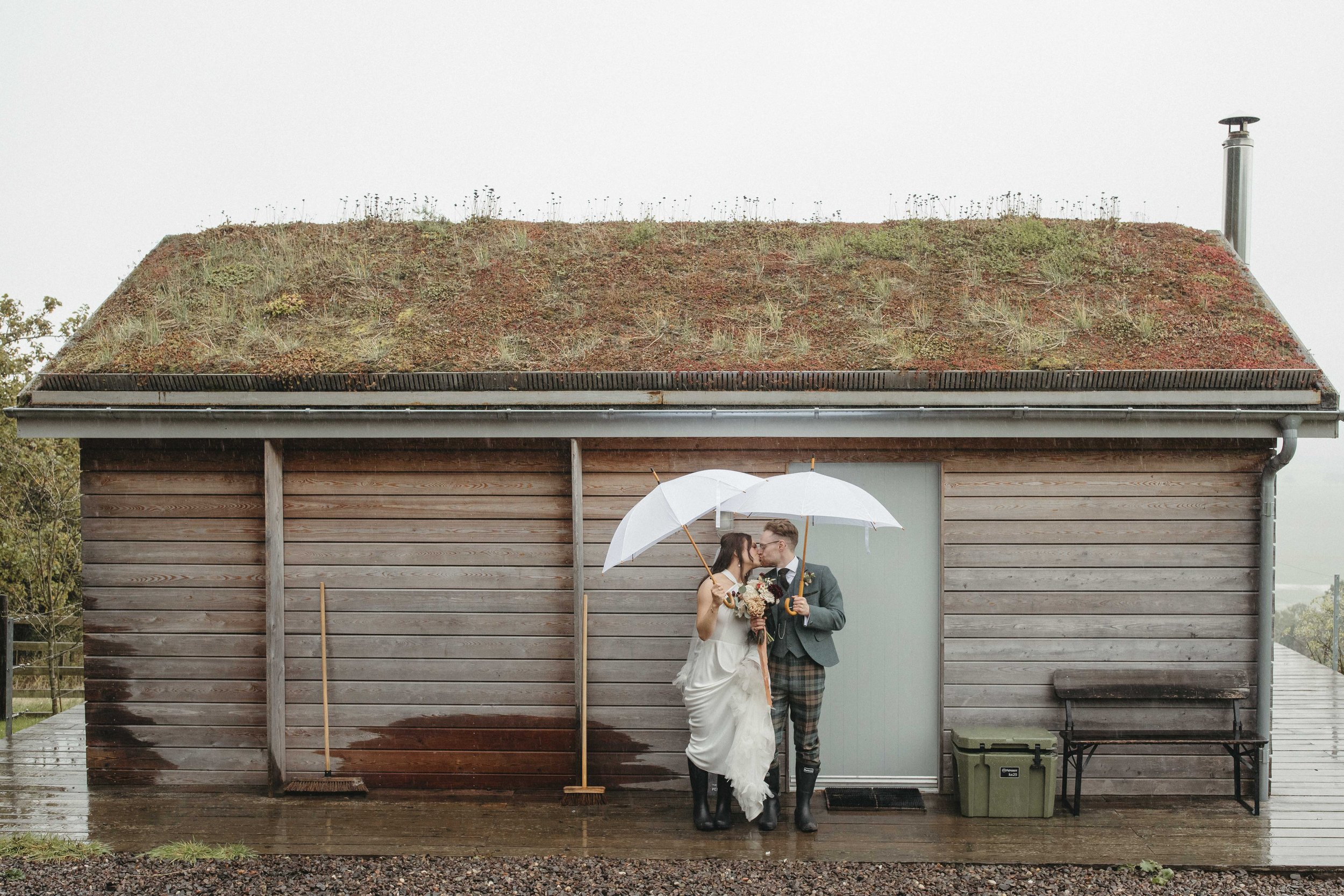 GUARDSWELL_FARM_WEDDING_PJ_PHILLIPS_PHOTOGRAPHY152.jpg