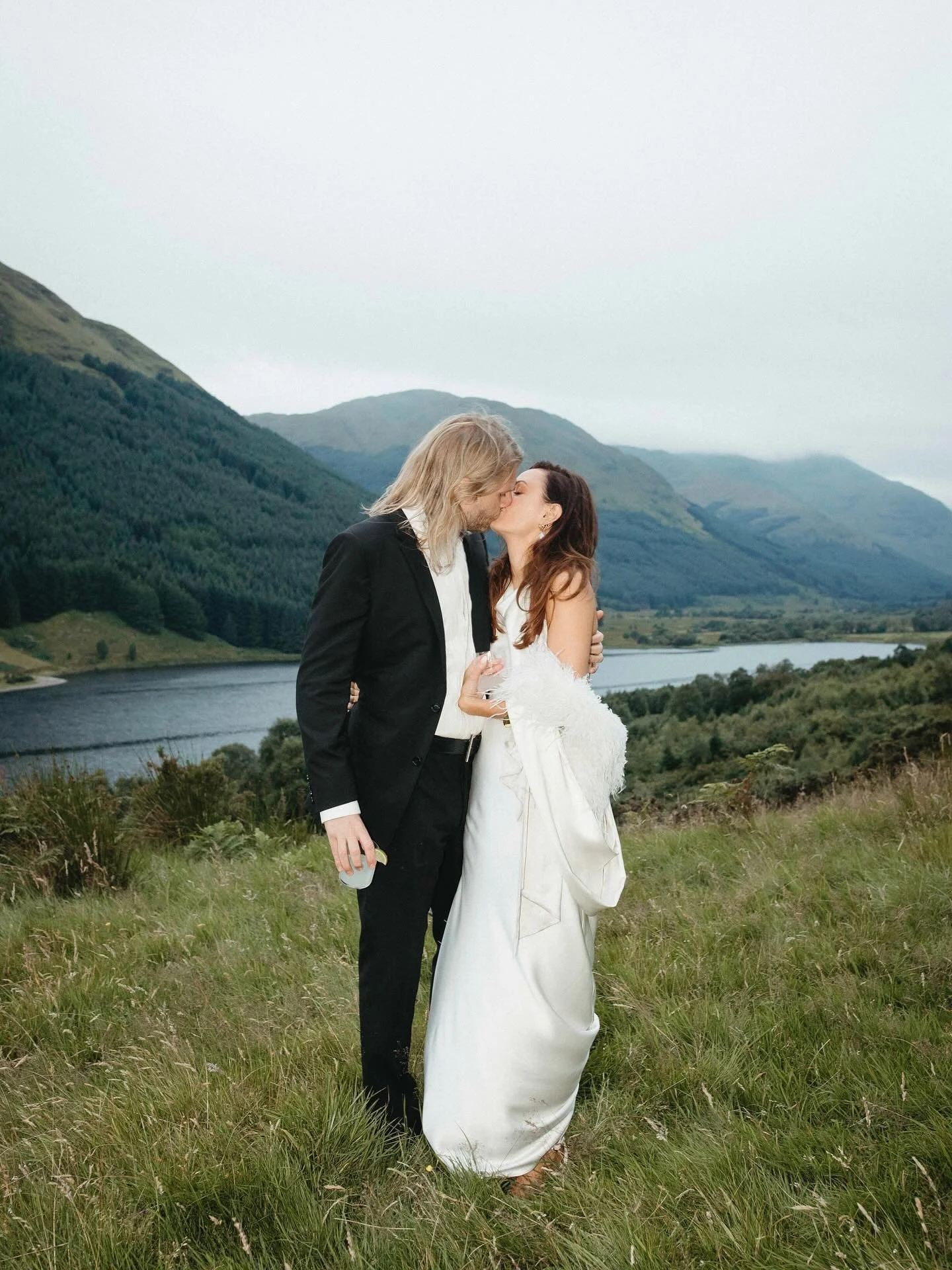 I&rsquo;m just about back down to earth after Jess &amp; Markus&rsquo; wedding extravaganza @monachylemhorhotel on Saturday! A magical day jam packed with wonderful moments, incredible styling and florals by the amazing @flowers_vermilion, aquavit an