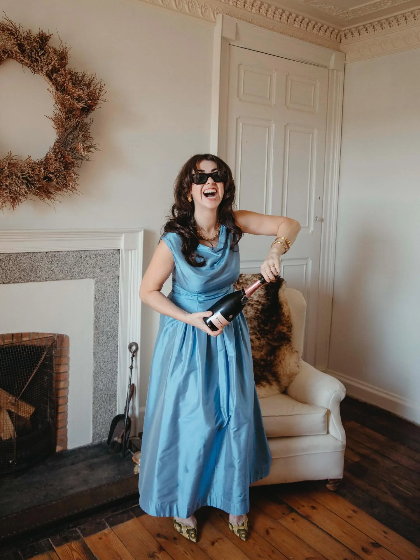 Signing off for the festivities! I&rsquo;ll be back at my desk between Christmas and New Year to answer emails and new enquiries, so keep em&rsquo; rolling in! Wishing you all (especially my wonderful 2025 couples) a very happy Christmas 😘🎄
.
.
.
#