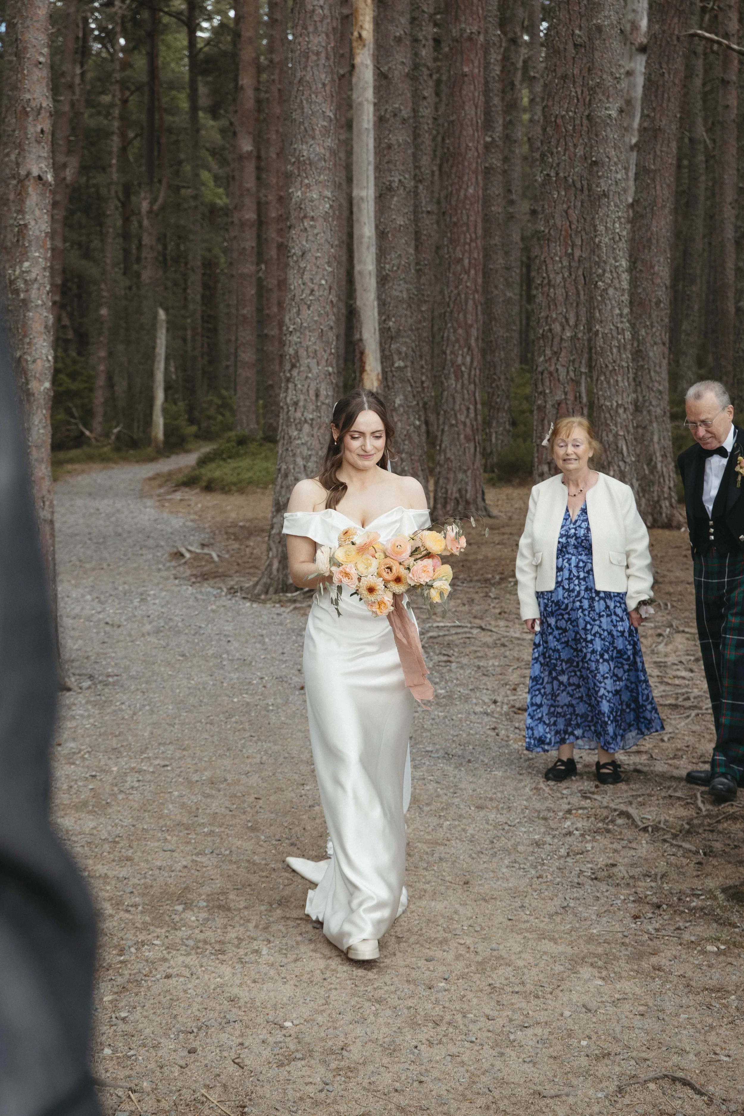 DELL_OF_ABERNETHY_WEDDING_PHOTOGRAPHY 60.jpg