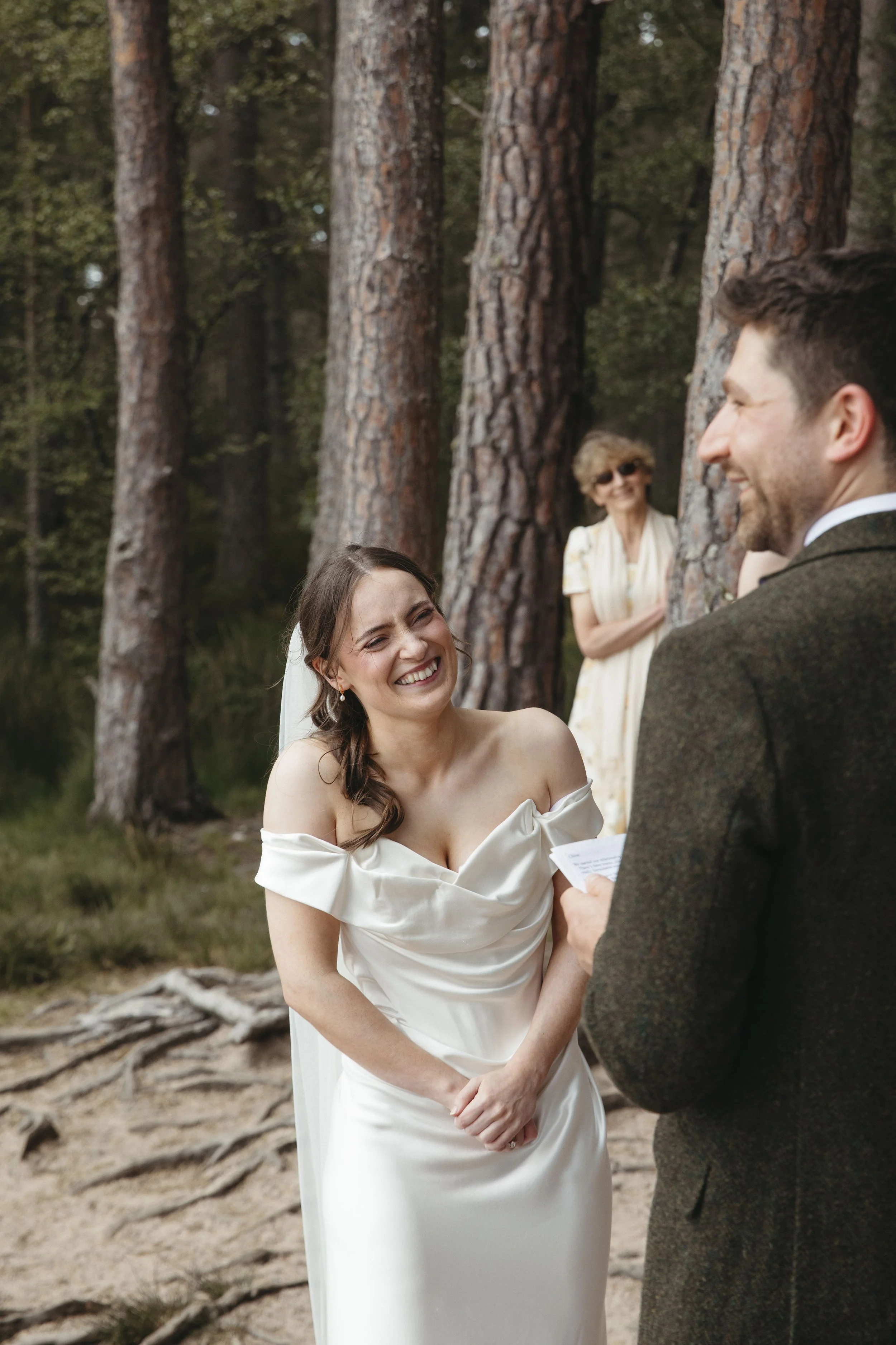 DELL_OF_ABERNETHY_WEDDING_PHOTOGRAPHY 75.jpg