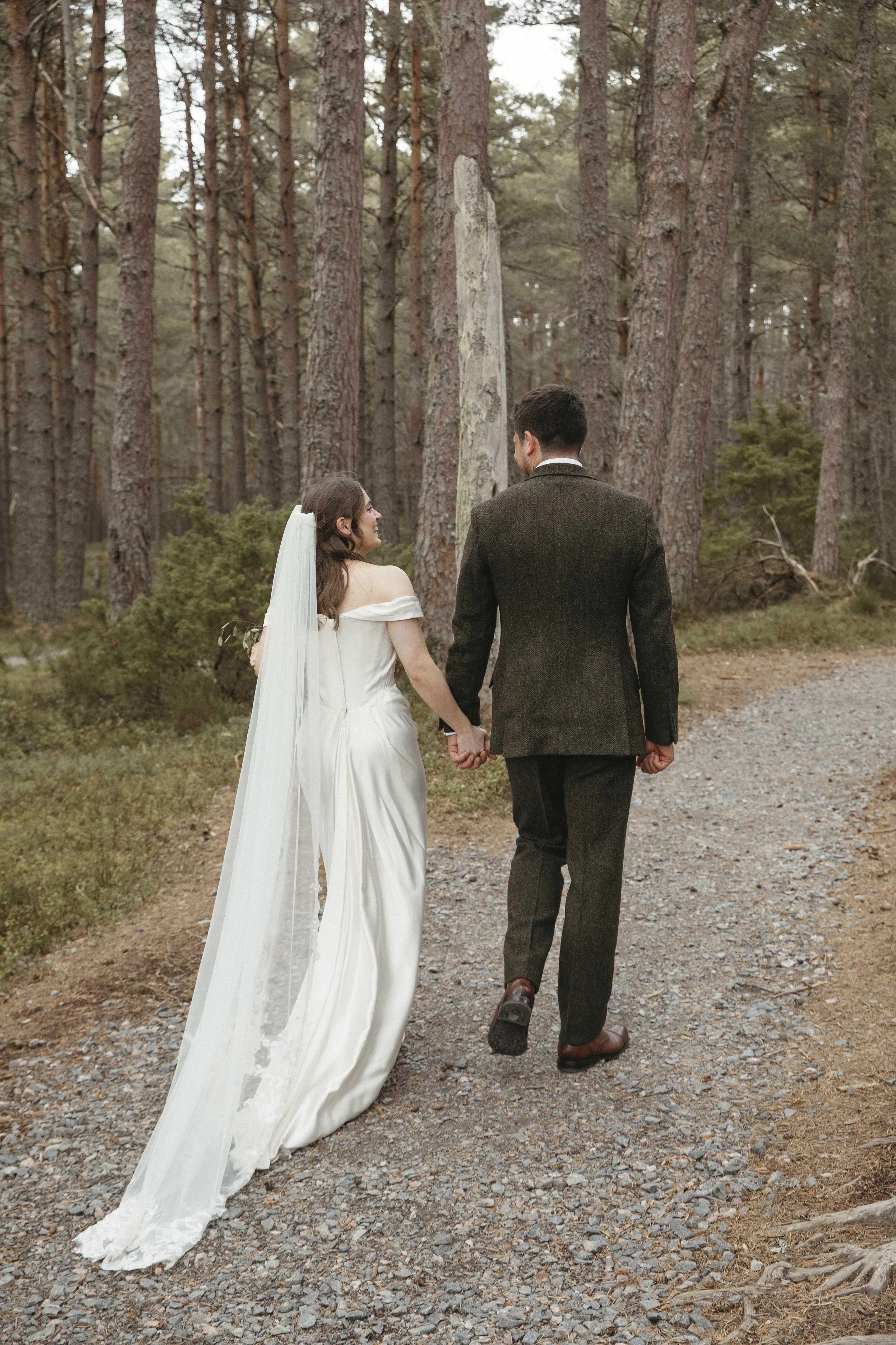 DELL_OF_ABERNETHY_WEDDING_PHOTOGRAPHY 90.jpg