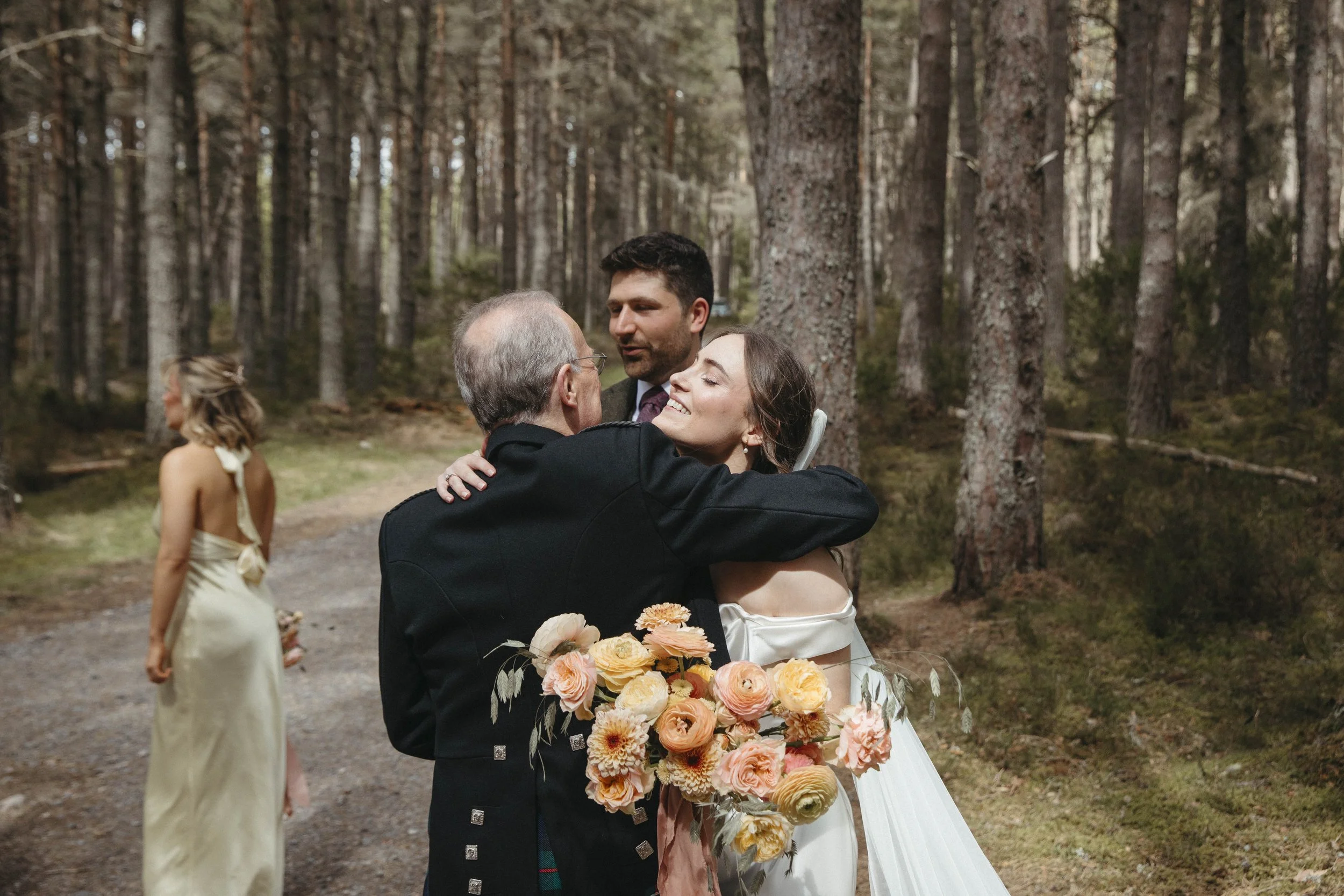 DELL_OF_ABERNETHY_WEDDING_PHOTOGRAPHY 93.jpg