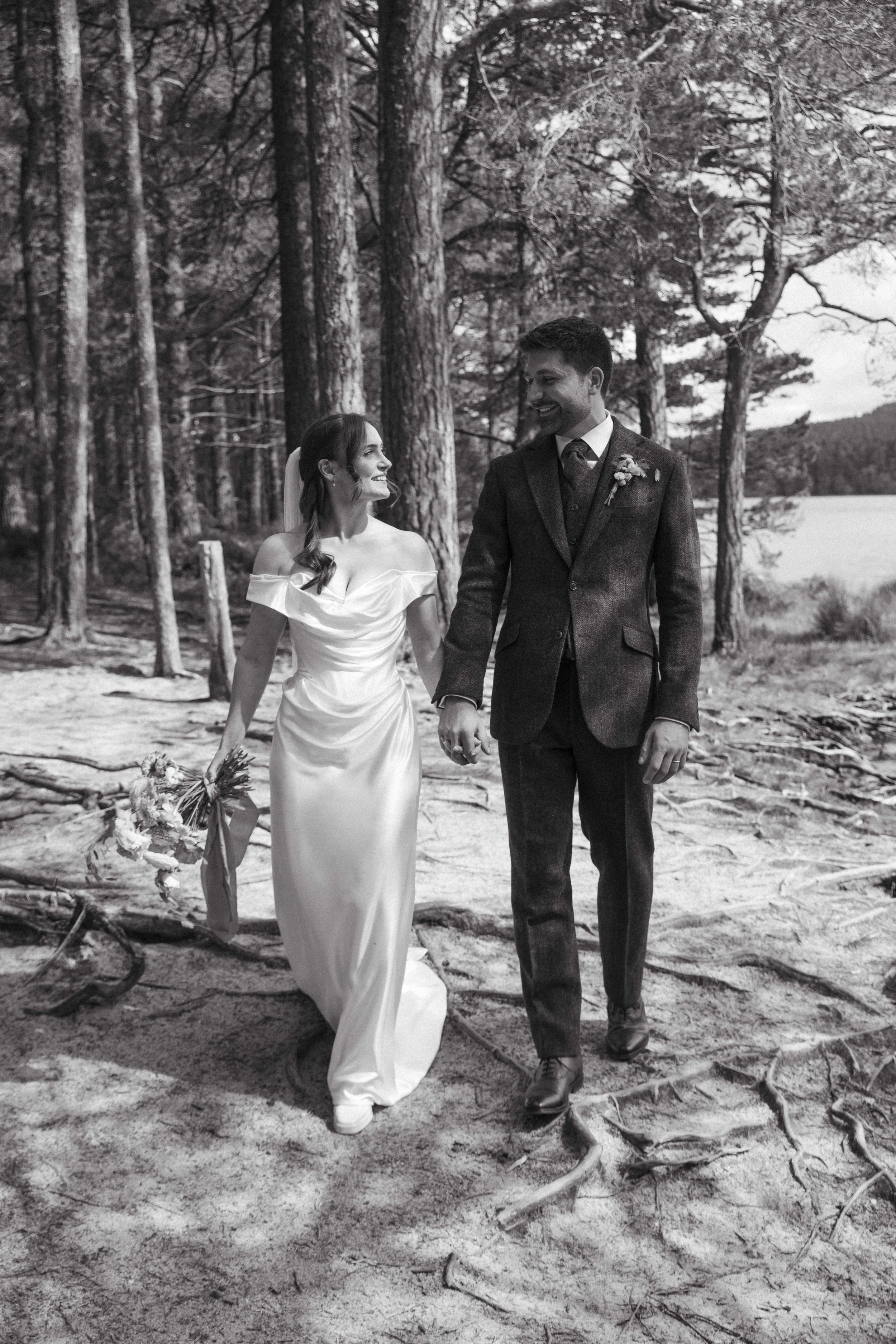 DELL_OF_ABERNETHY_WEDDING_PHOTOGRAPHY 115.jpg