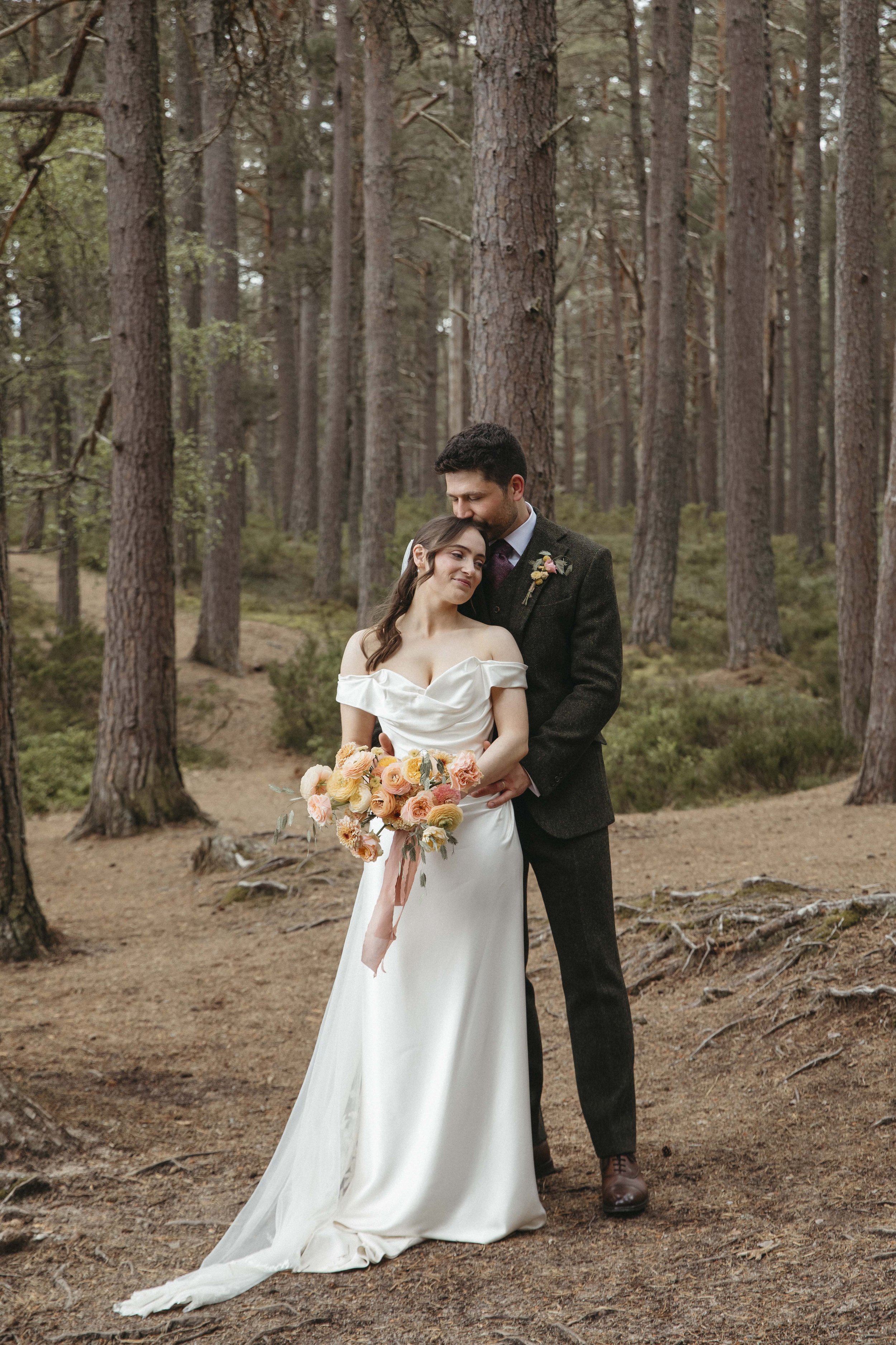 DELL_OF_ABERNETHY_WEDDING_PHOTOGRAPHY 120.jpg