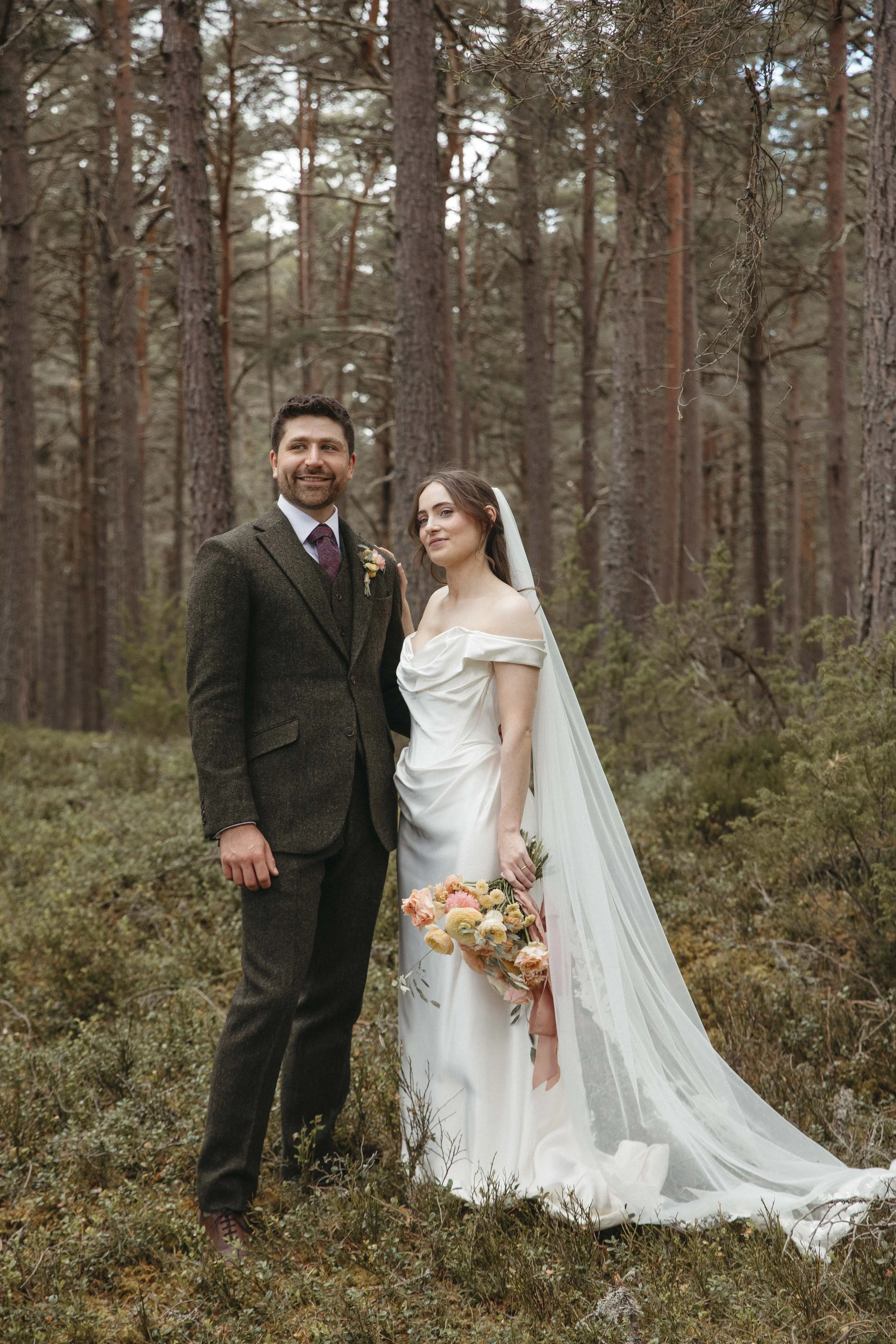 DELL_OF_ABERNETHY_WEDDING_PHOTOGRAPHY 125.jpg