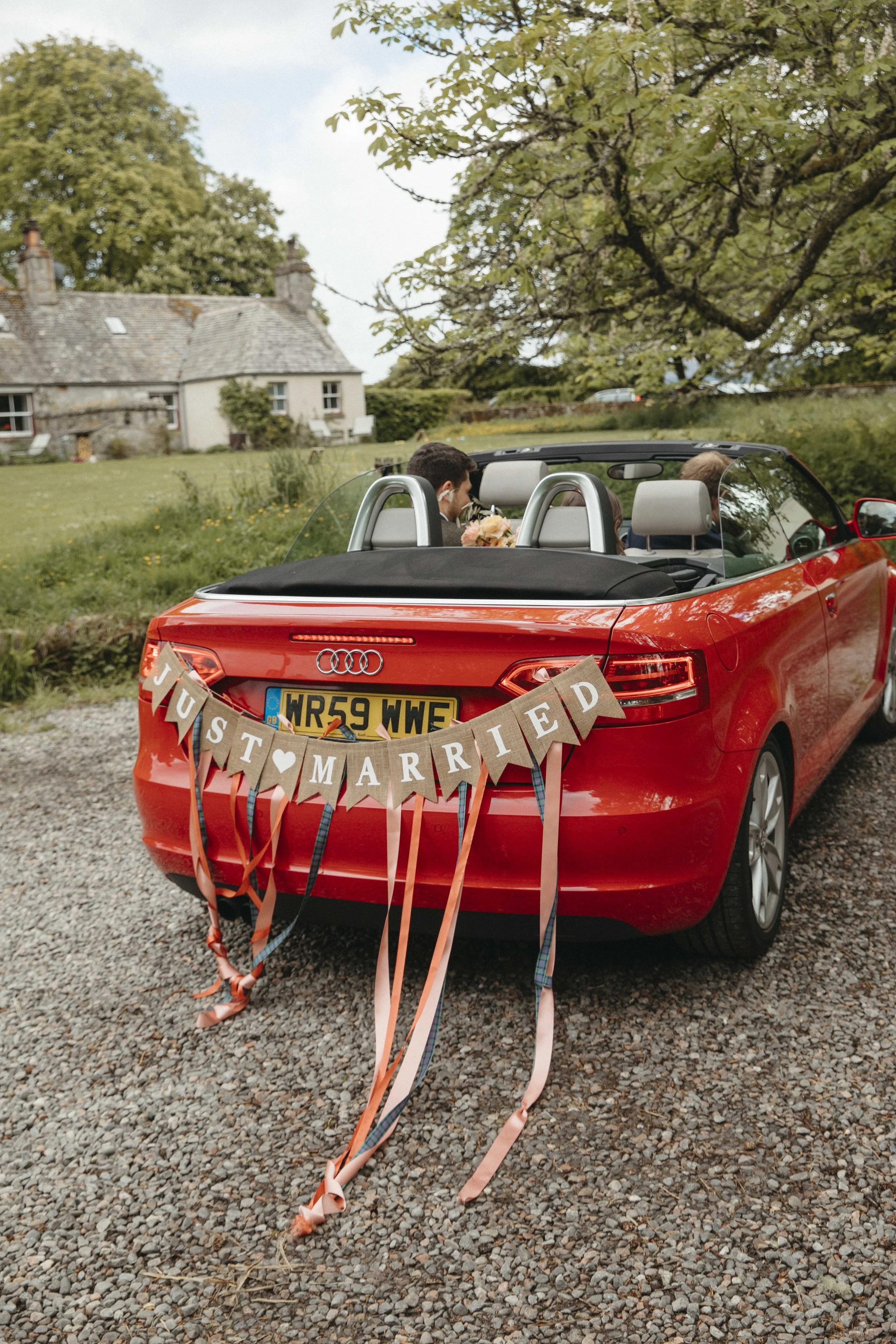 DELL_OF_ABERNETHY_WEDDING_PHOTOGRAPHY 141.jpg