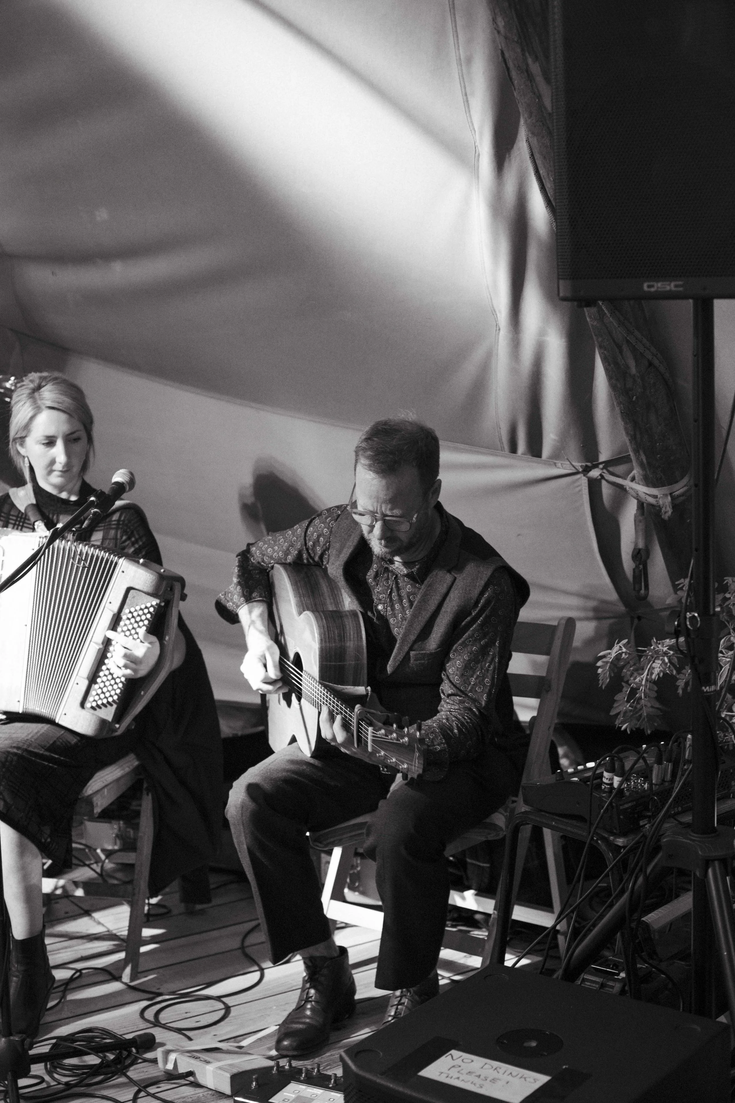 DELL_OF_ABERNETHY_WEDDING_PHOTOGRAPHY 228.jpg