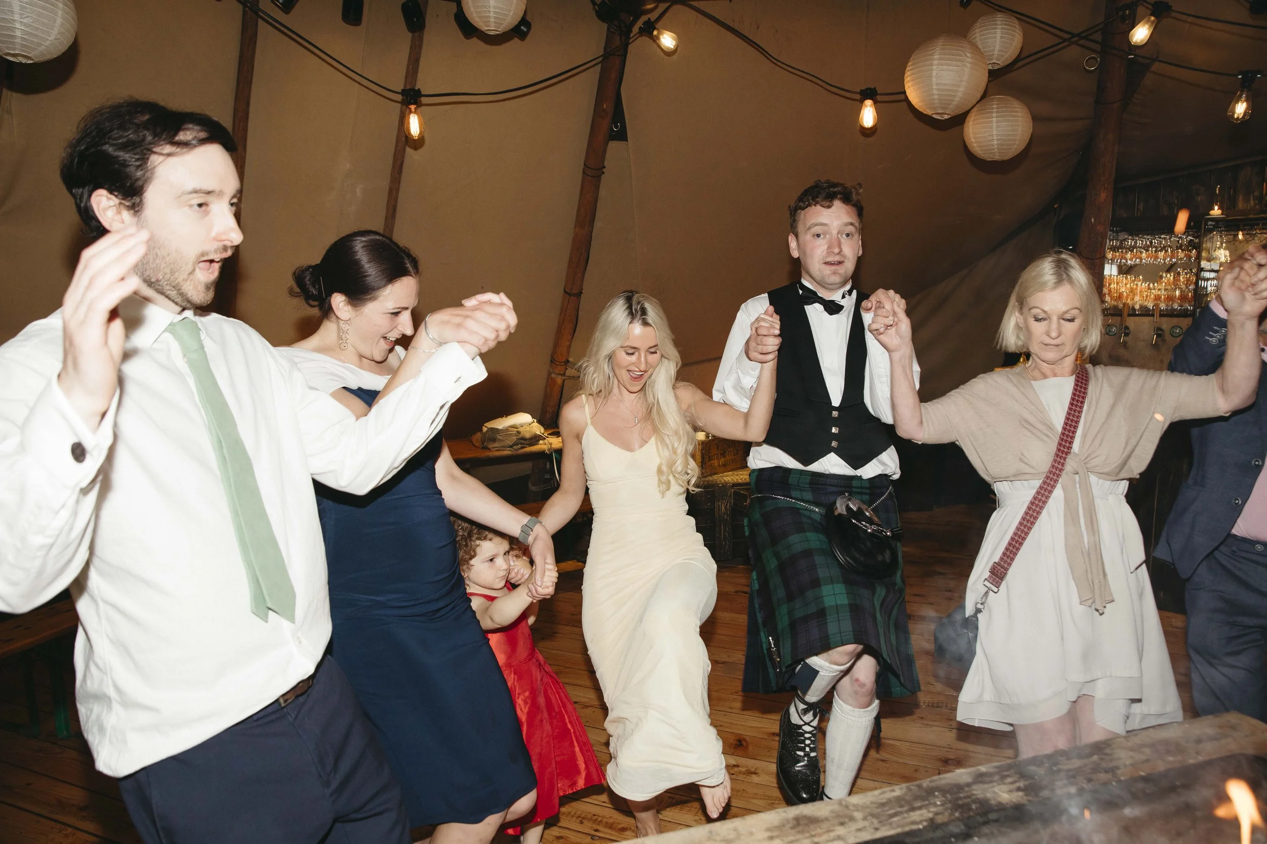 DELL_OF_ABERNETHY_WEDDING_PHOTOGRAPHY 234.jpg