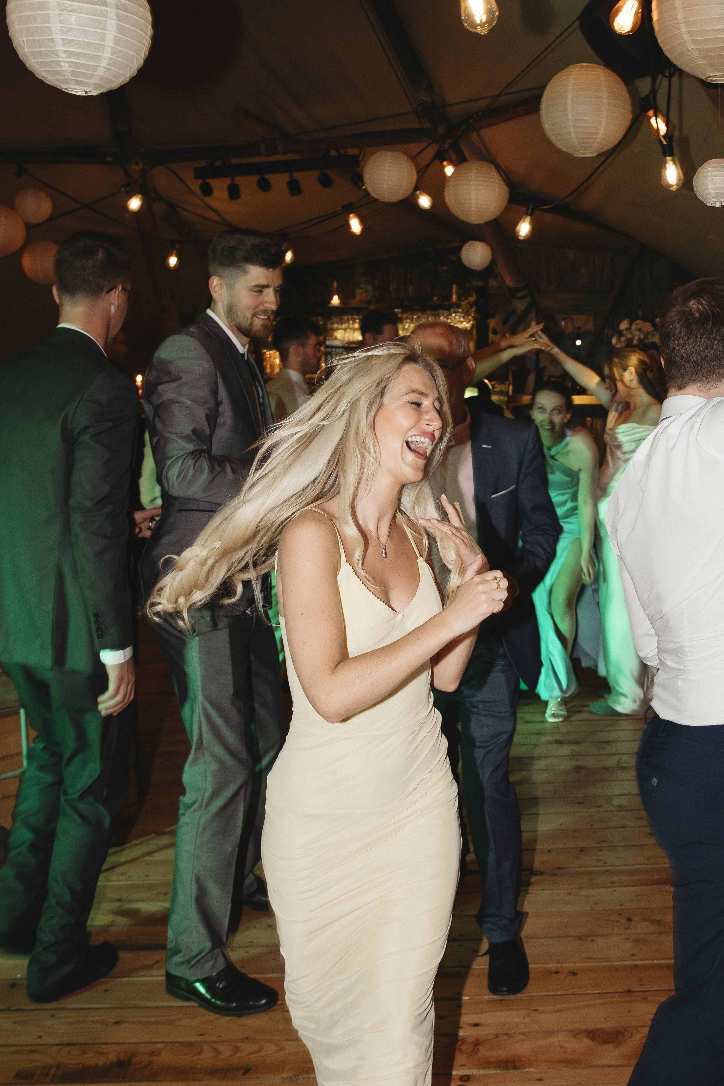 DELL_OF_ABERNETHY_WEDDING_PHOTOGRAPHY 244.jpg