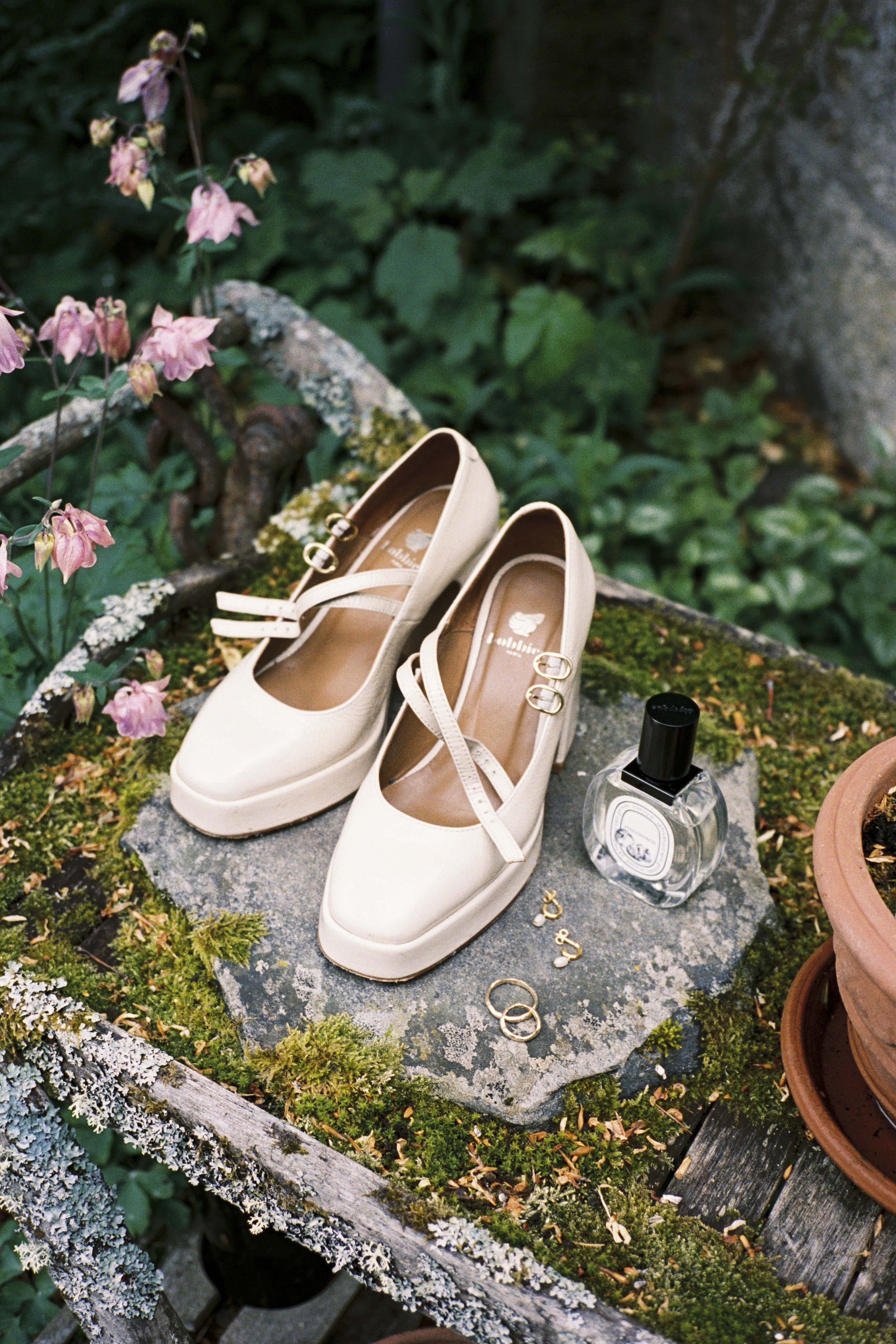 DELL_OF_ABERNETHY_WEDDING_PHOTOGRAPHY 248.jpg