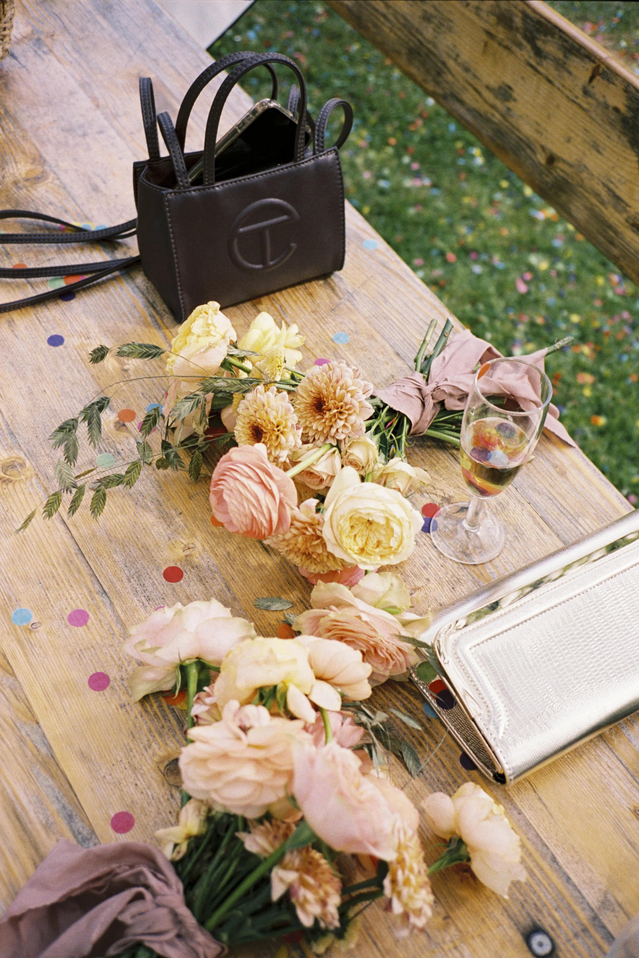 DELL_OF_ABERNETHY_WEDDING_PHOTOGRAPHY 275.jpg