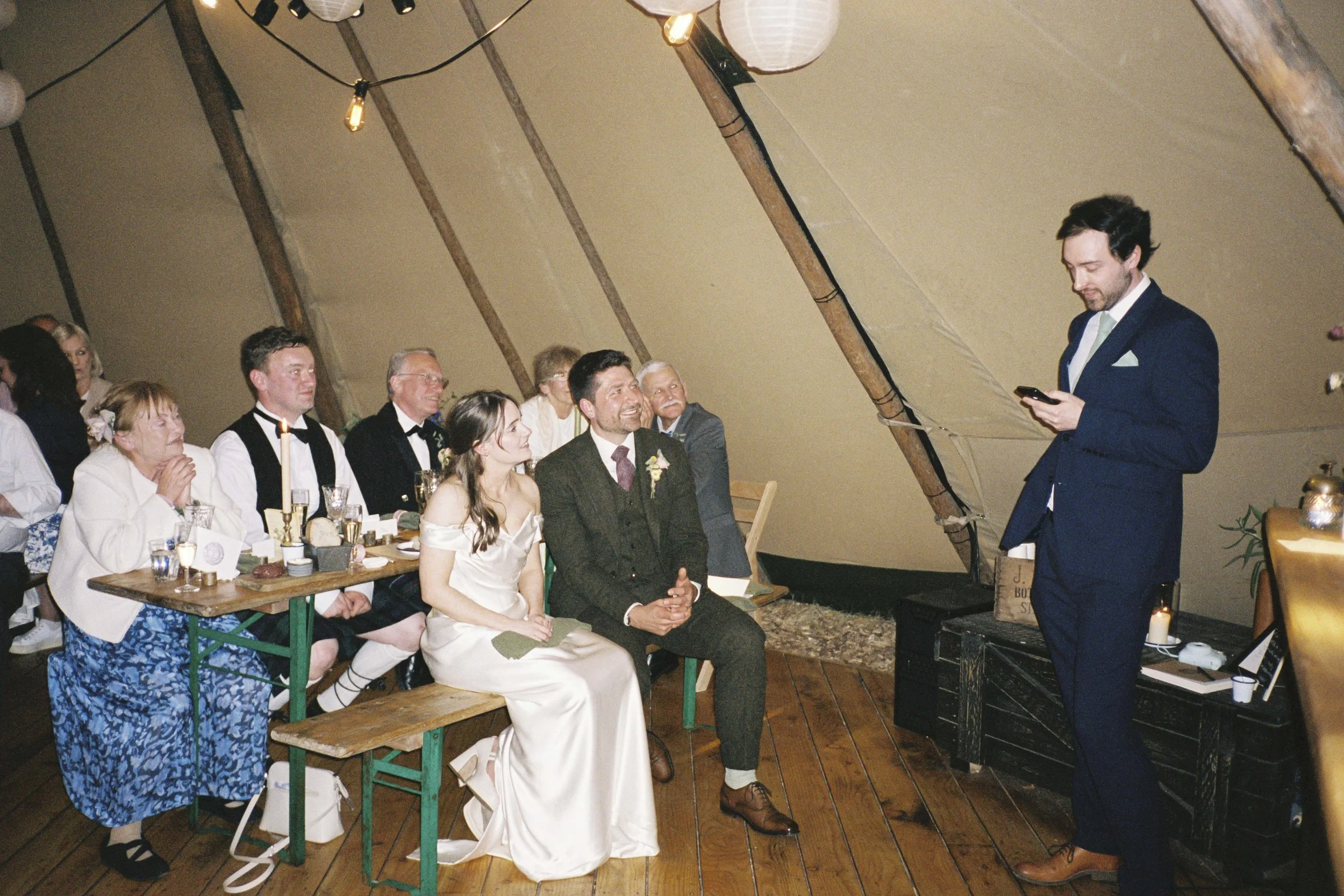 DELL_OF_ABERNETHY_WEDDING_PHOTOGRAPHY 282.jpg