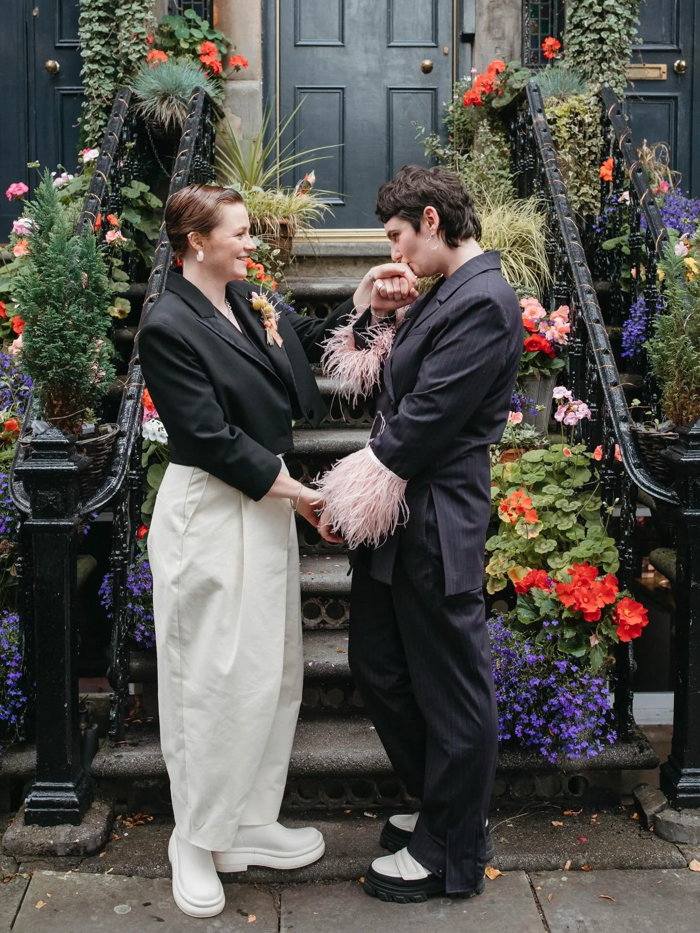 Can&rsquo;t wait to be back at one of my all time favourite places this year, the one and only Queen&rsquo;s Park Bowling Club in Glasgow. Here&rsquo;s a few snaps from the last time I was there for Chelsea &amp; Hazel&rsquo;s fabulous wedding day, w