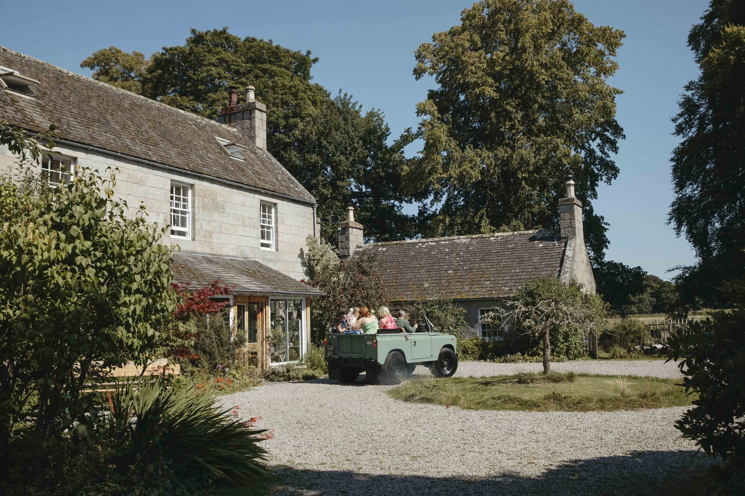 FILM_PHOTOGRAPHY_WEDDING_SCOTLAND 56.jpg