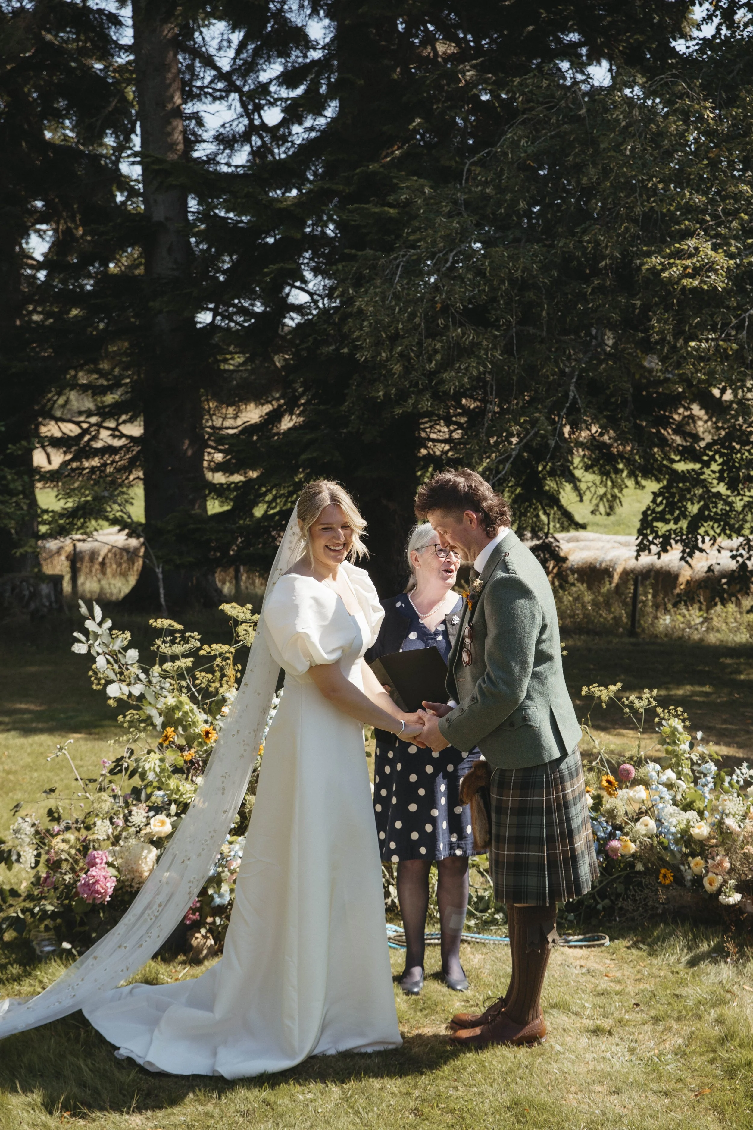 FILM_PHOTOGRAPHY_WEDDING_SCOTLAND 71.jpg