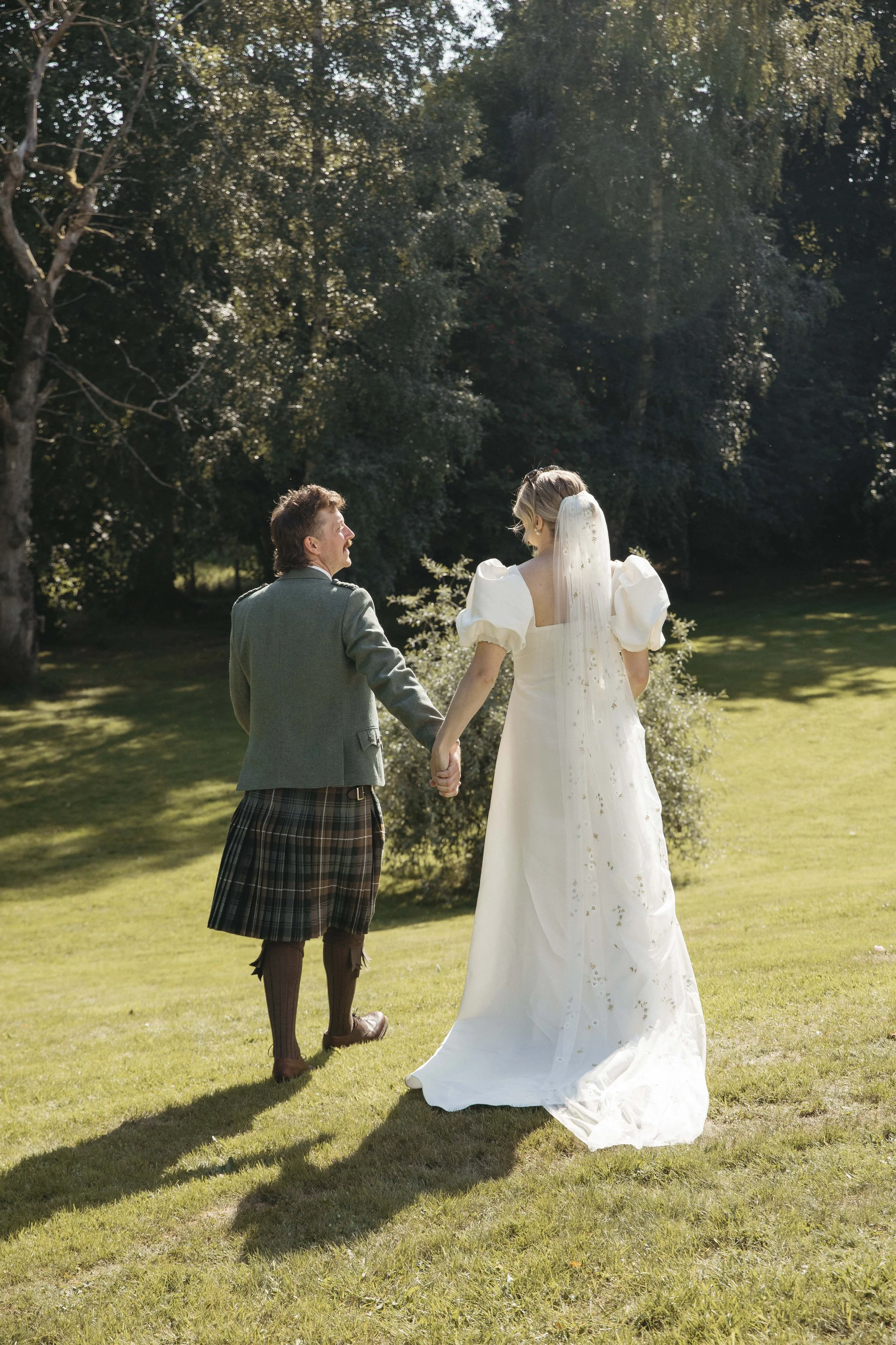 FILM_PHOTOGRAPHY_WEDDING_SCOTLAND 139.jpg