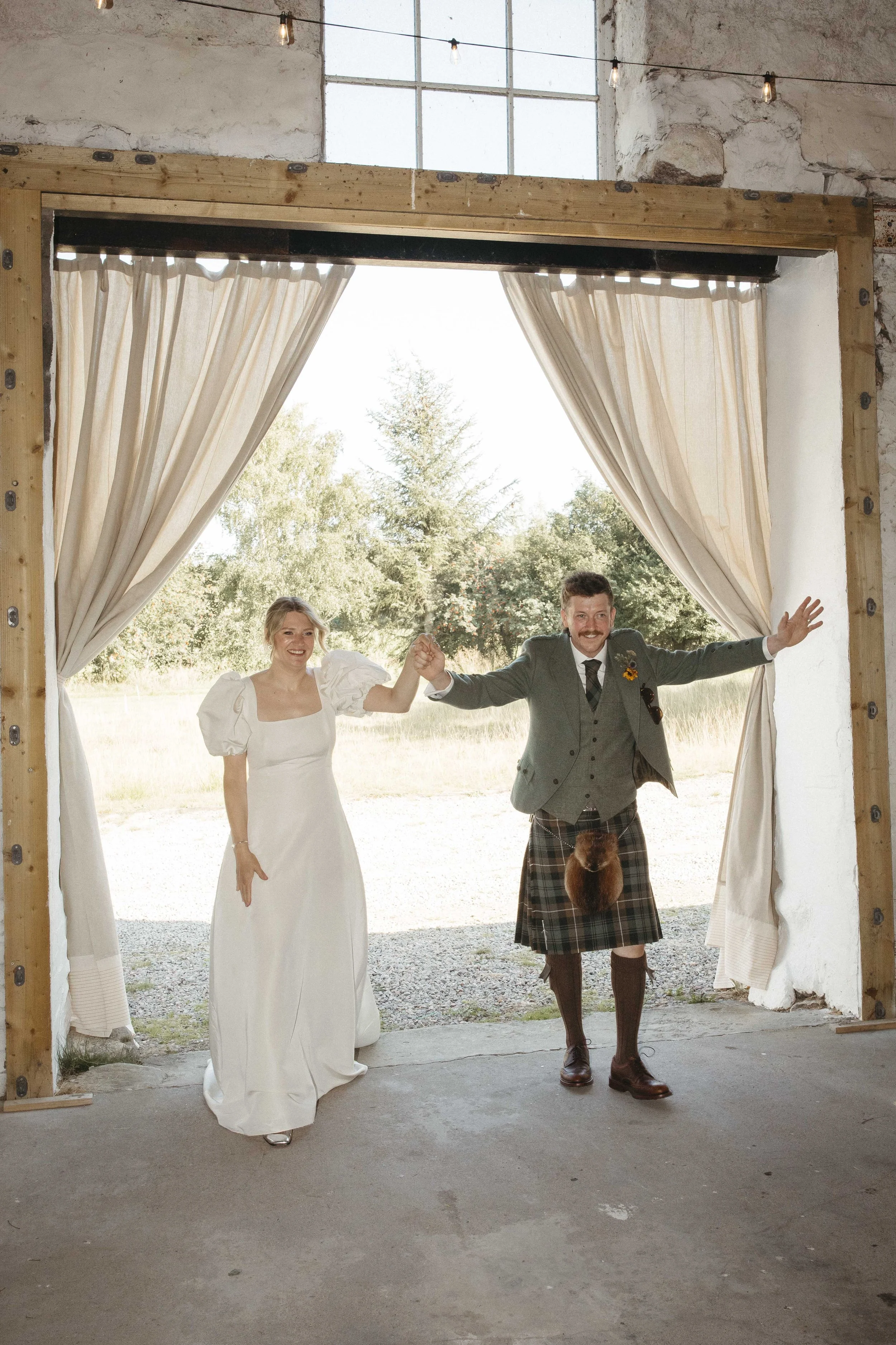 FILM_PHOTOGRAPHY_WEDDING_SCOTLAND 148.jpg