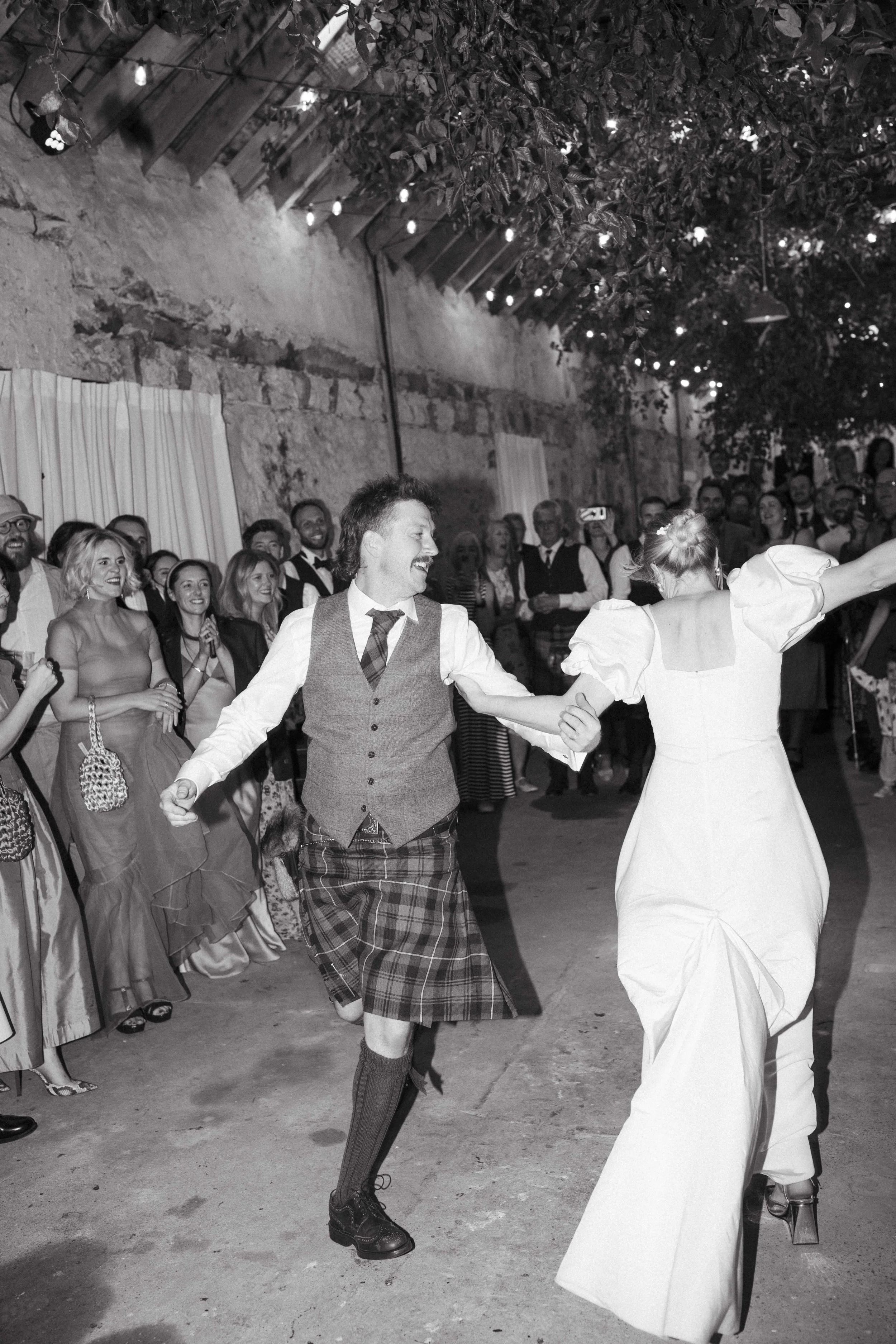 FILM_PHOTOGRAPHY_WEDDING_SCOTLAND 209.jpg