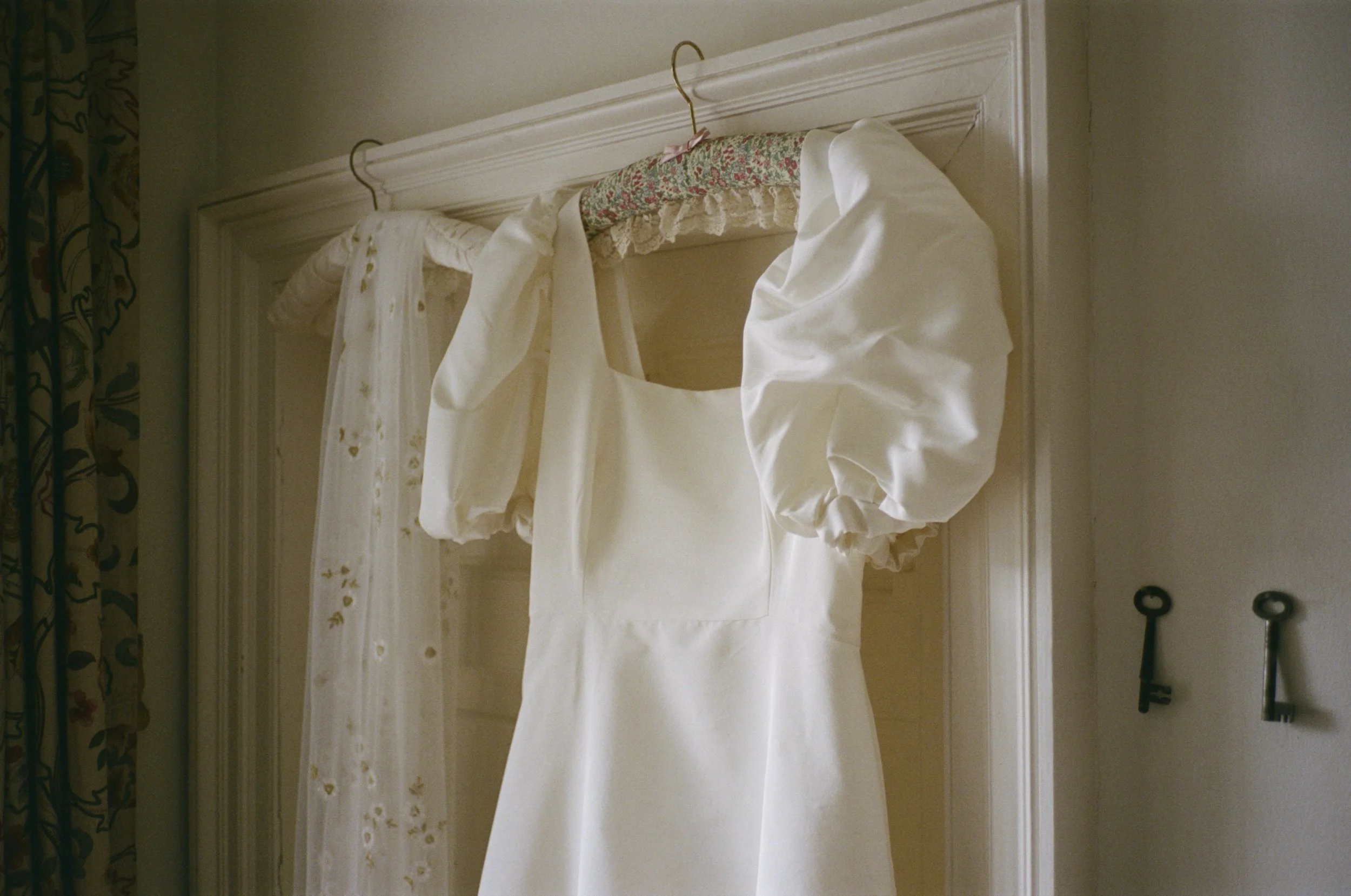 FILM_PHOTOGRAPHY_WEDDING_SCOTLAND 228.jpg