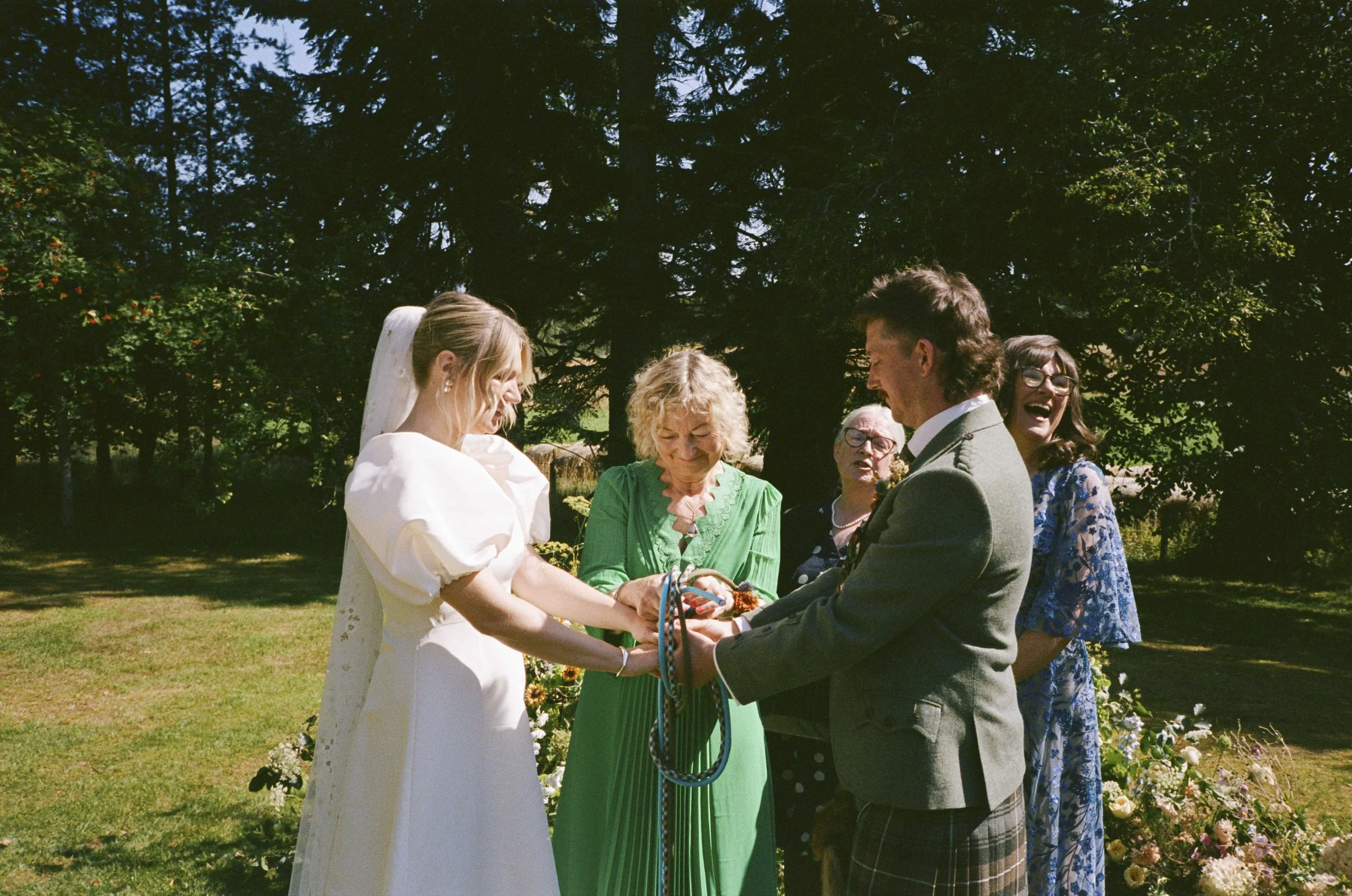 FILM_PHOTOGRAPHY_WEDDING_SCOTLAND 247.jpg