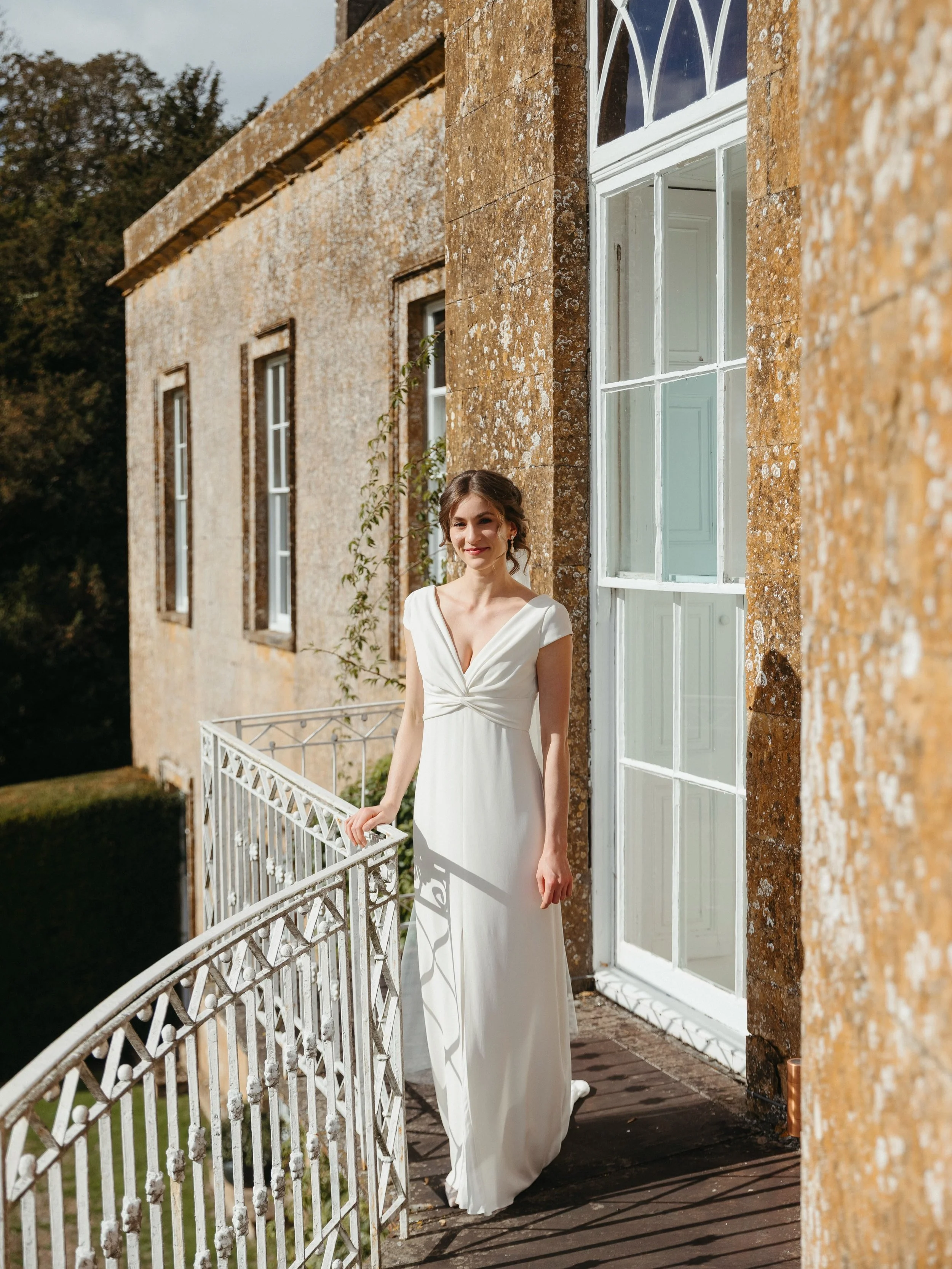 Snapshots from a wonderfully sunny autumn day @northcadburycourt with K &amp; J and all their lovely family and friends. 
.
.
.
#scottishwedding #northcadburycourt #bristolweddingphotographer #modernbride #autumnwedding