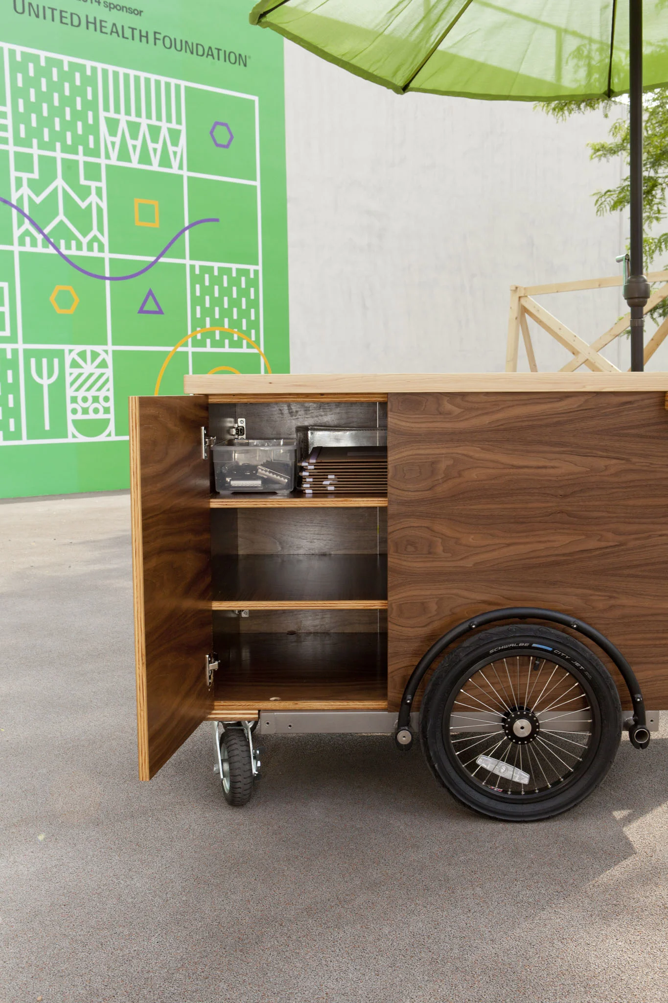 of2014ecp-mobile-cart_008.jpg