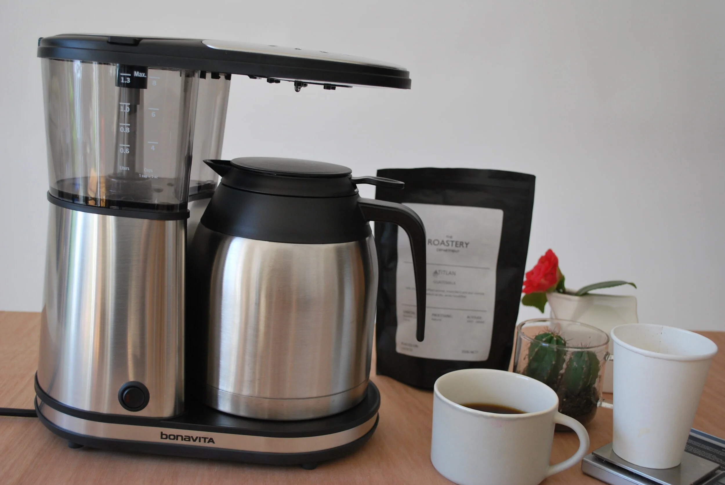 Trying Bonavita's 8 Cup Brewer at home