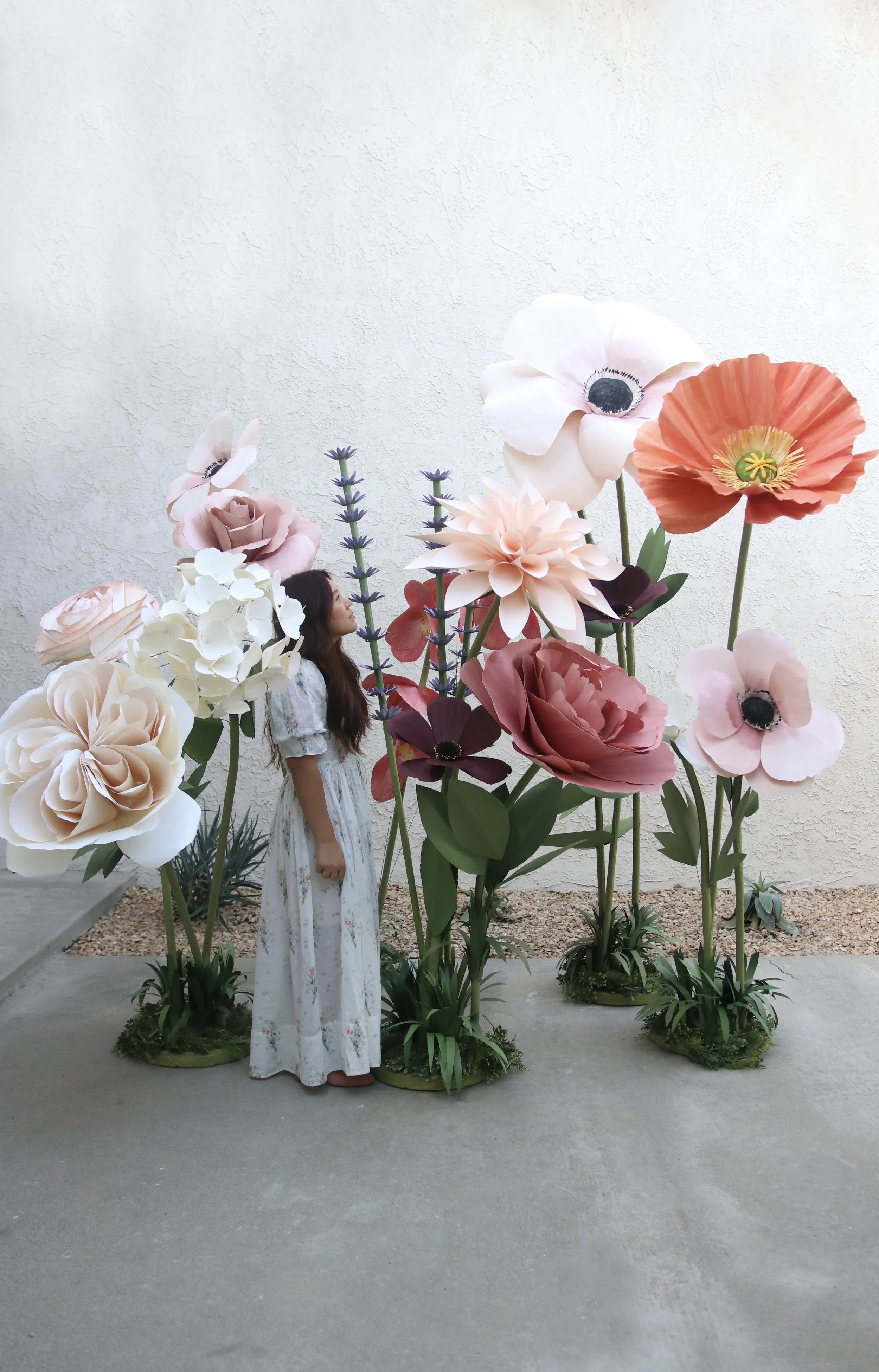 DIY Giant Flower Stand &amp; Stem