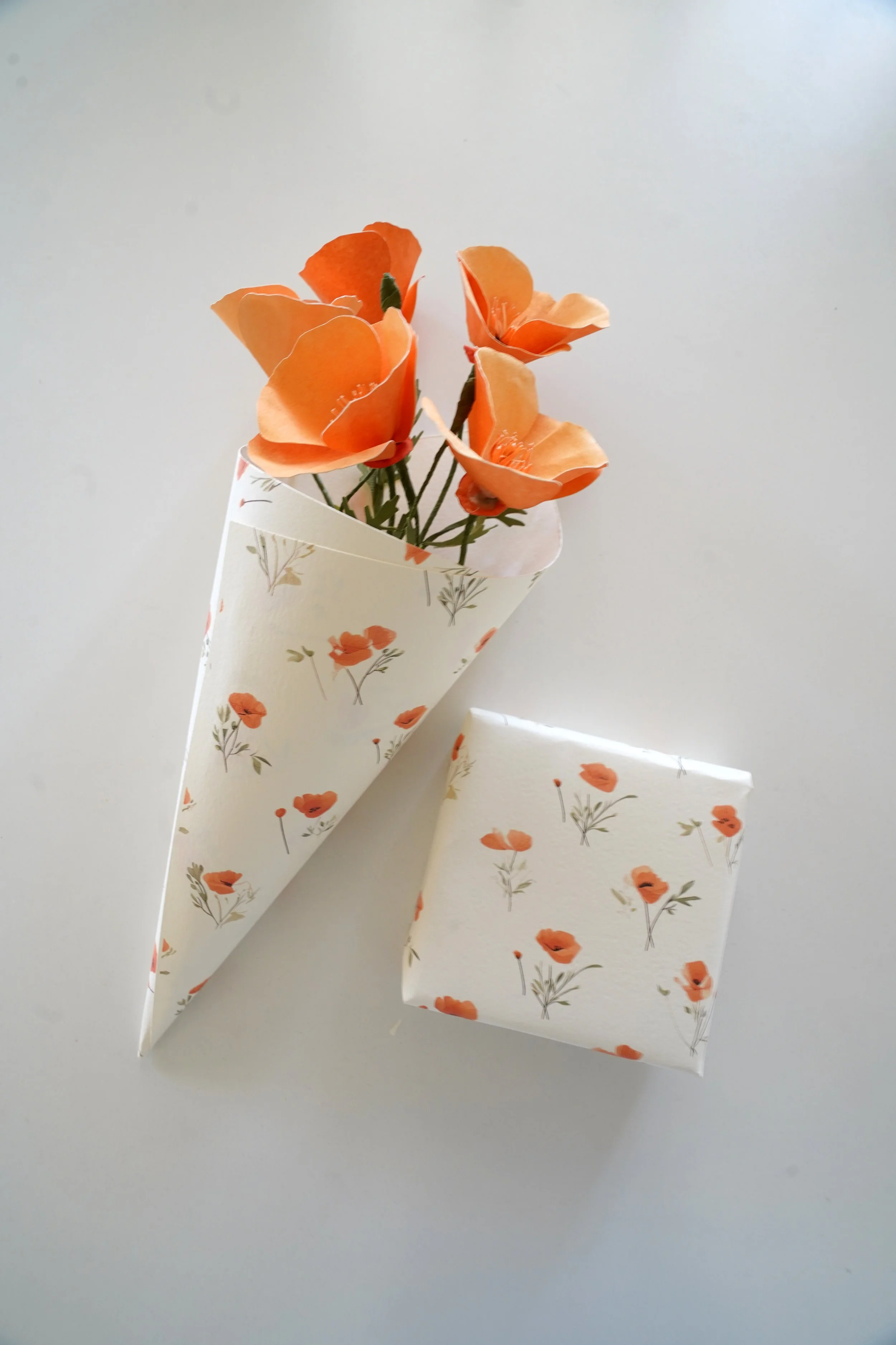 How to Design Custom Gift Wrap