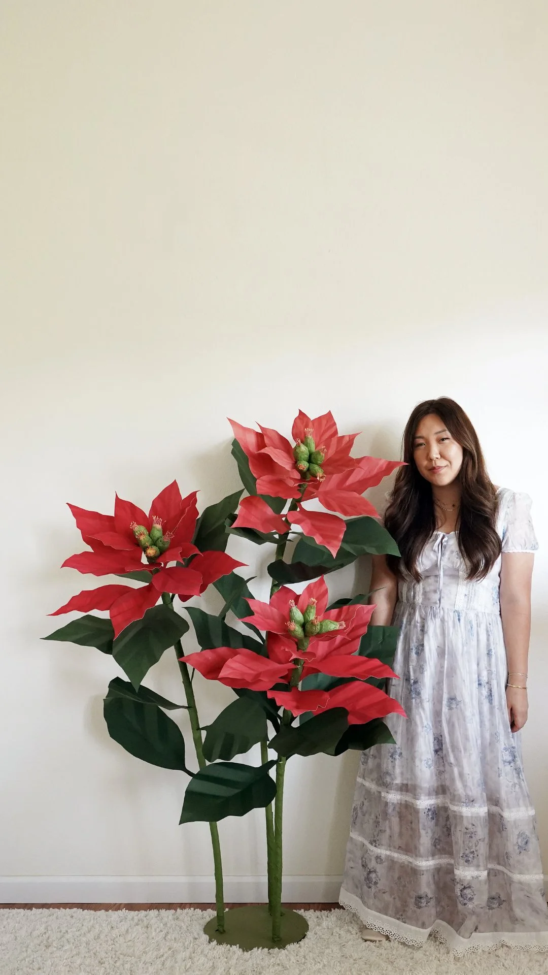 How to Make Giant Paper Poinsettias 