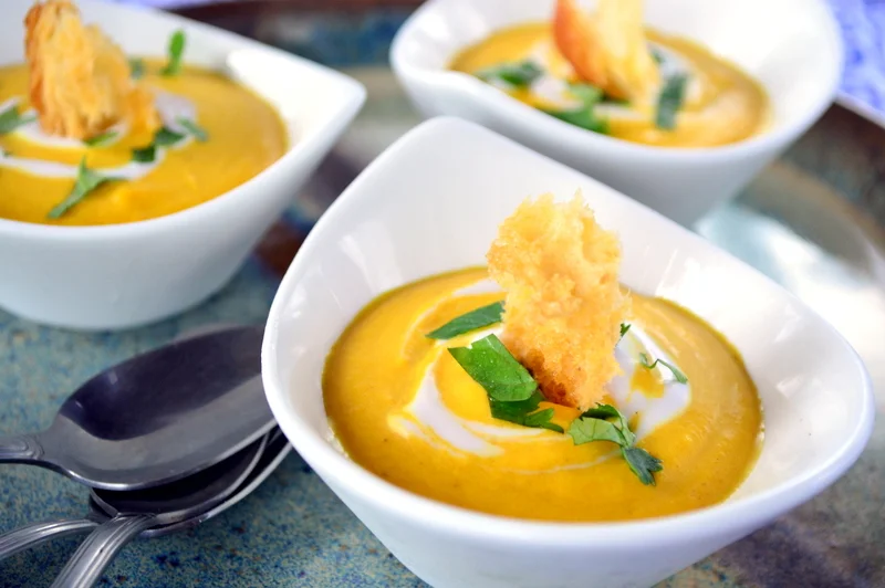 Chilled coconut ginger carrot soup 
