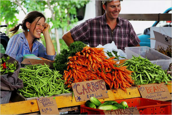 Image courtesy of uah.com 2. Let Your Foodie Side Out All those restaurants on the Food Channel or in your lifestyle magazines may not have that dish you saw forever, you know, the one that made you drool thinking about it now. Treat your tastebuds to a lil' something special and plan a day dedicated to taste - end of summer festivals abound at this time of year. 