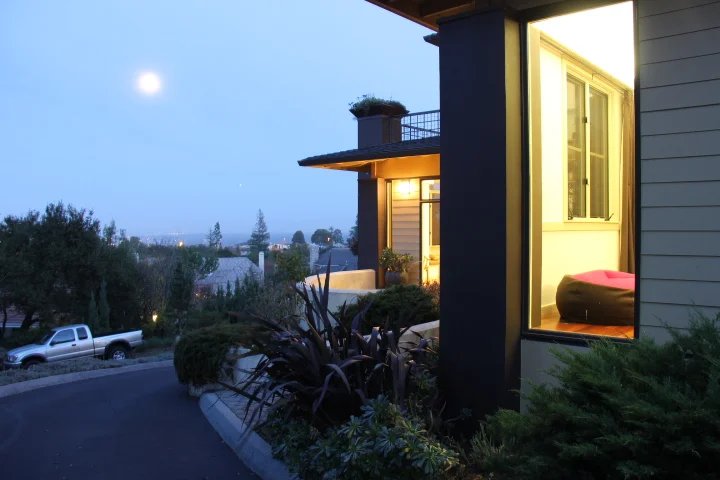   Architectural elements can allow your indoor living to expand and blend with the outdoor space.&nbsp;  