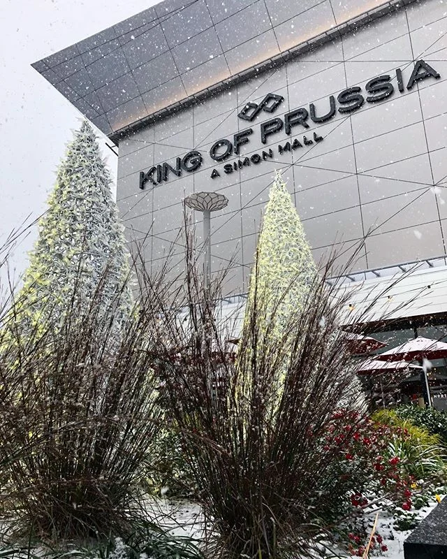Feels like the holidays are here #snow #kingofprussiamall