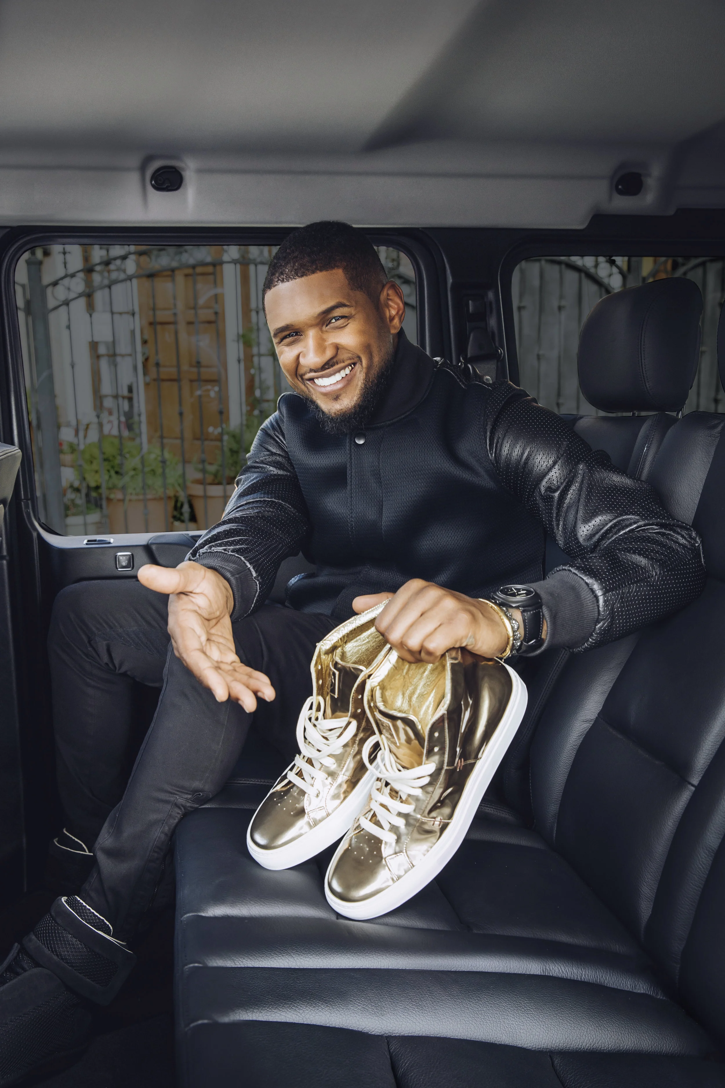 USHER-AWH-0345 2.jpg