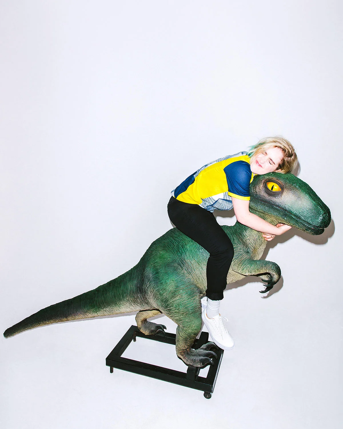 SHURA-01-AWH-0740-TUMBLR.jpg