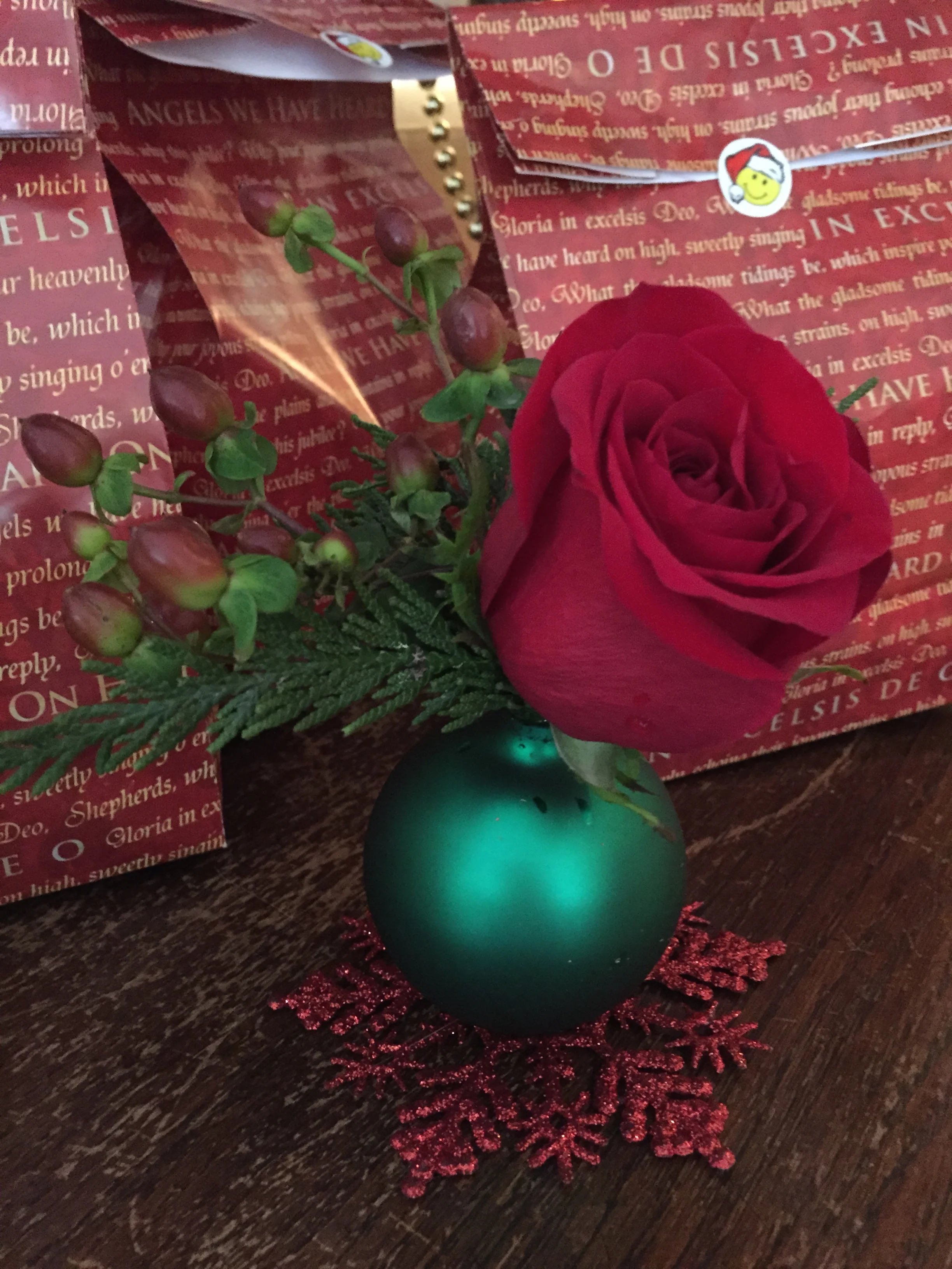 A rose is a rose...this precious table decoration went home with each member.