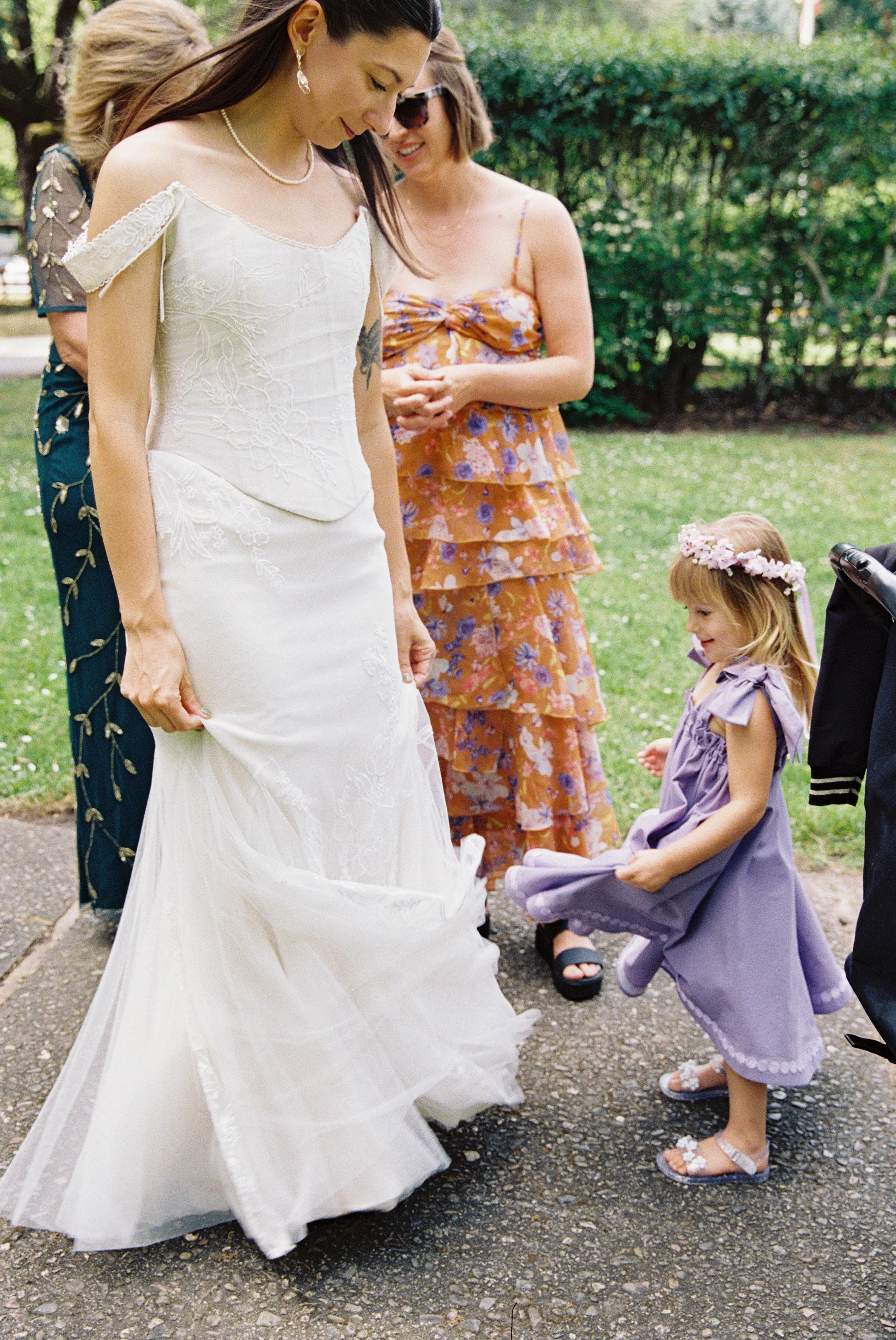 1041320-R1-032-14A.jpg
