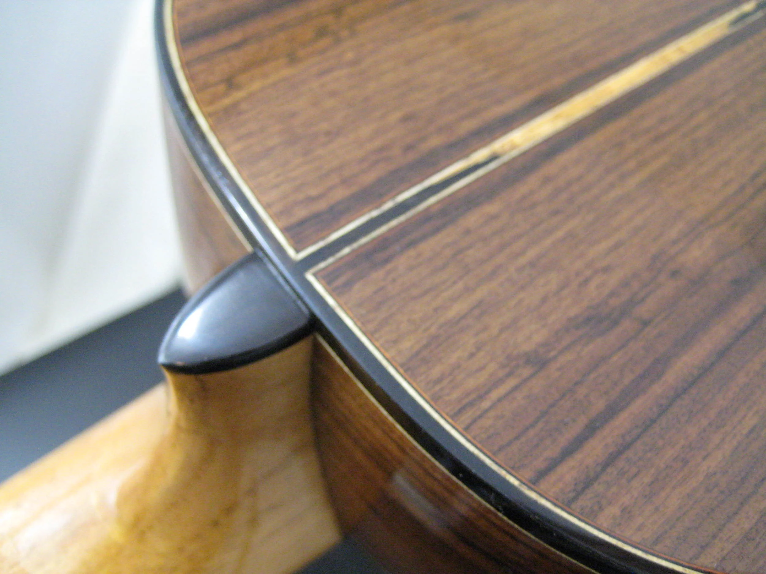 Concert pau ferro with african blackwood