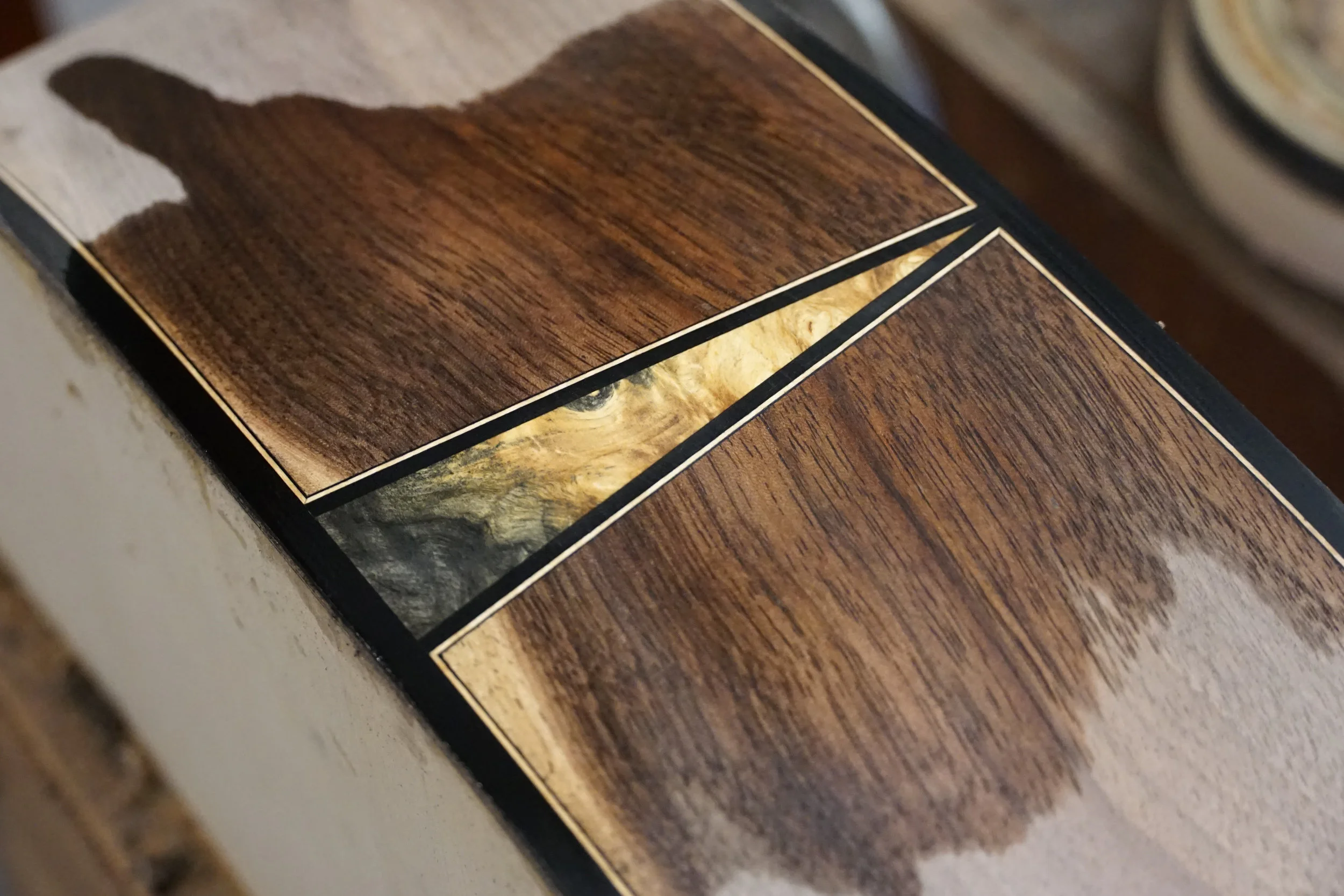inlay of buckeye burl